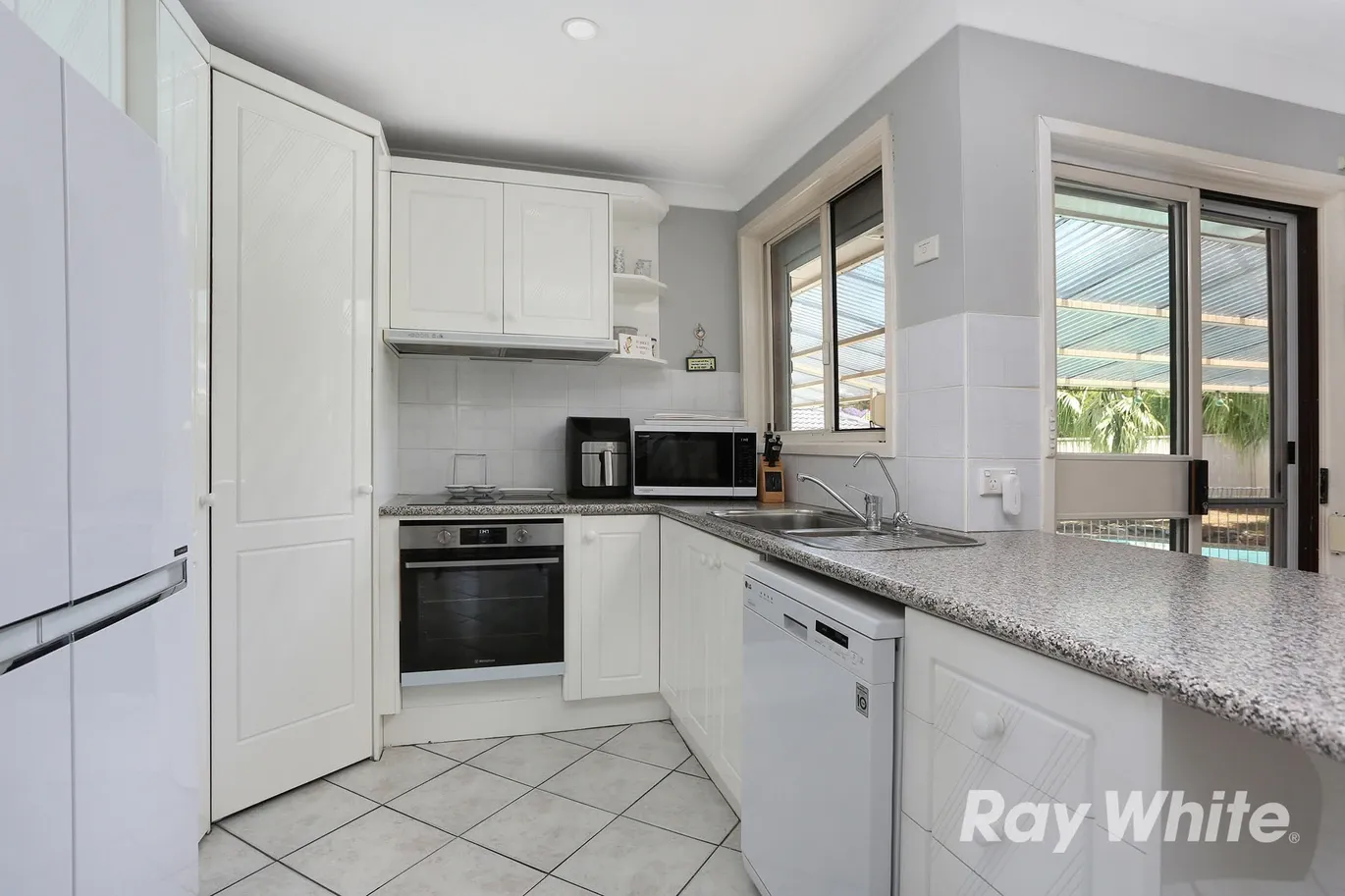 9 Gosse Court, St Clair, NSW 2759