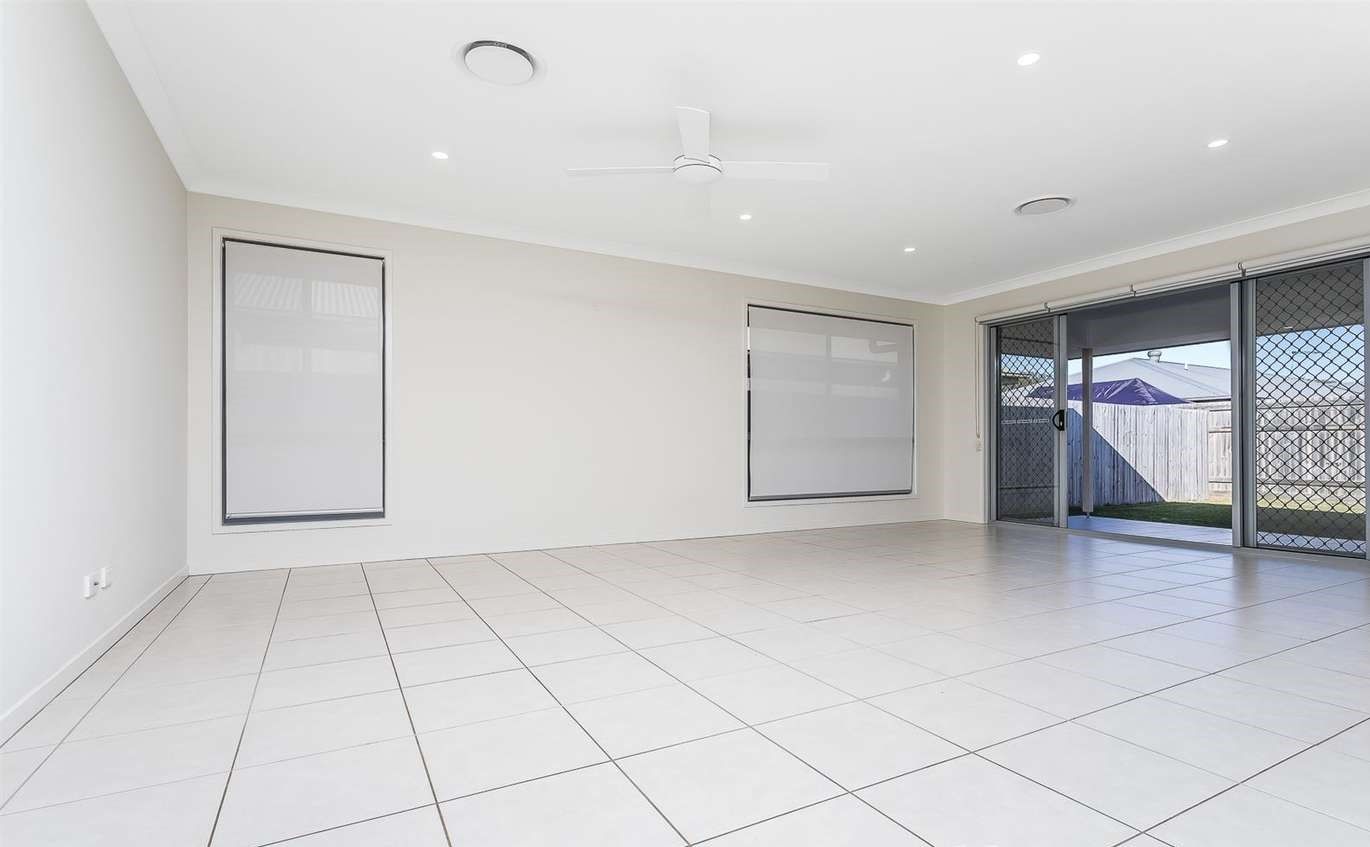 21 Harvey Circuit, Griffin, QLD 4503