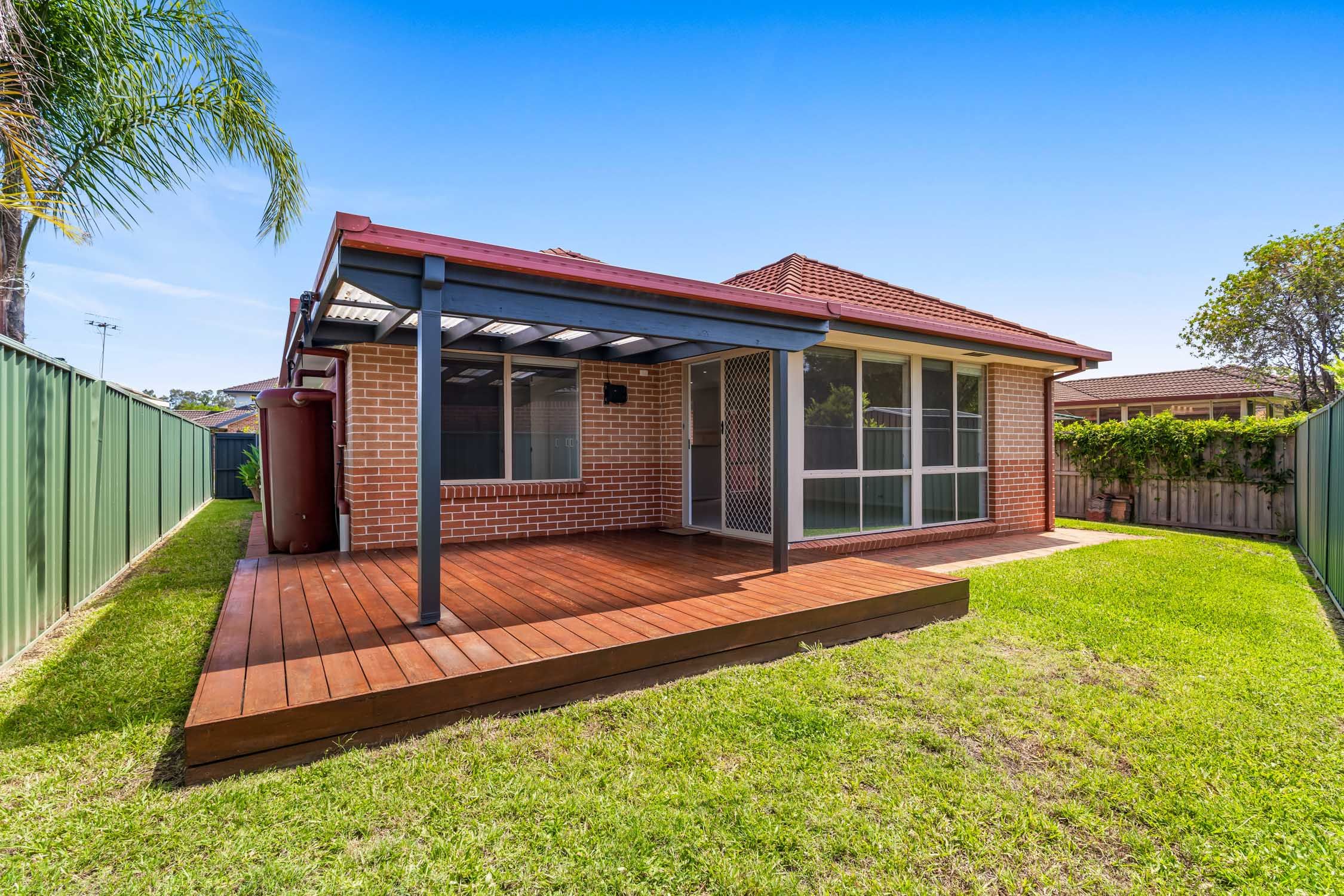 23 Castlereagh Crescent, Bateau Bay, NSW 2261