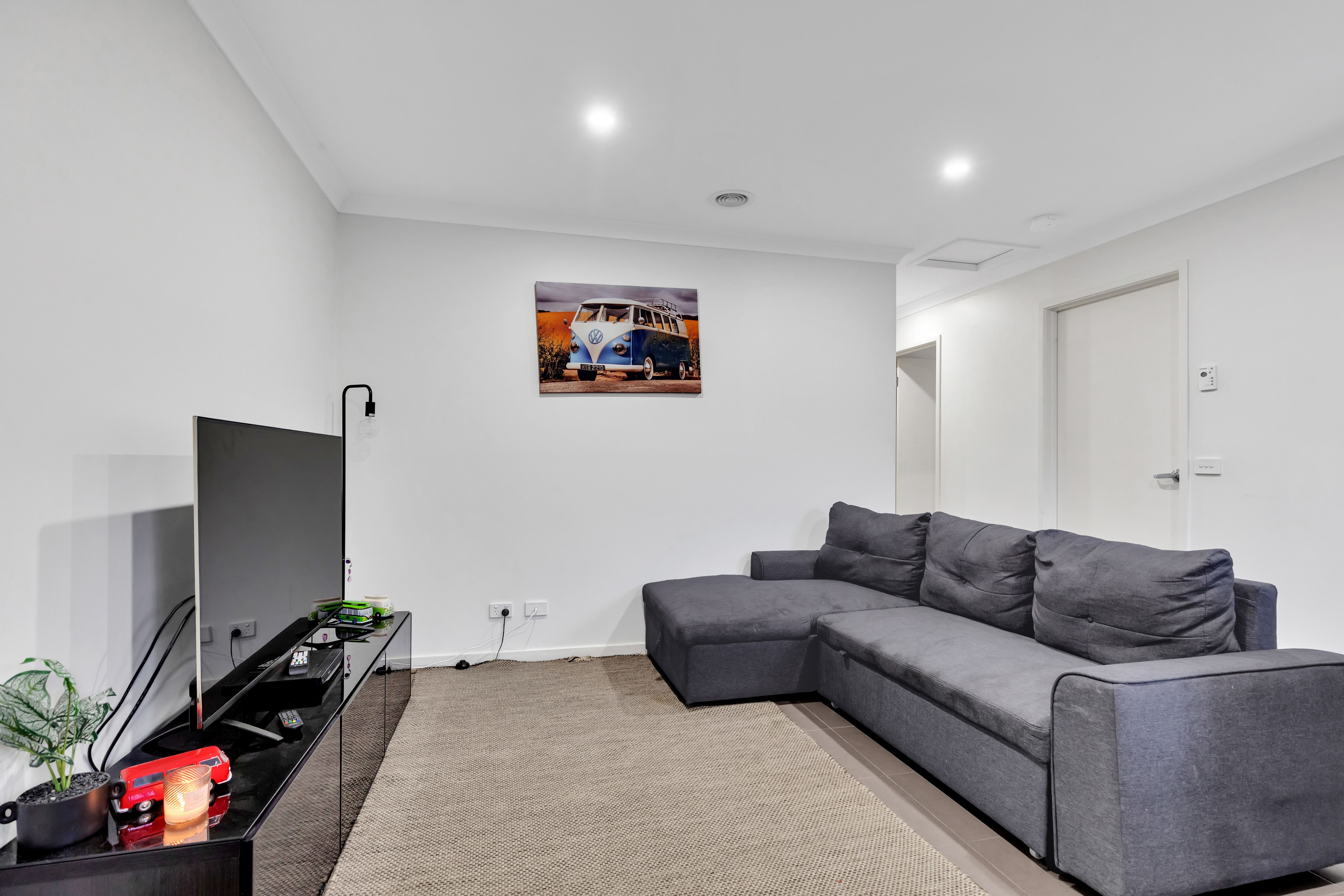 9 Vessey Walk, Wyndham Vale, VIC 3024