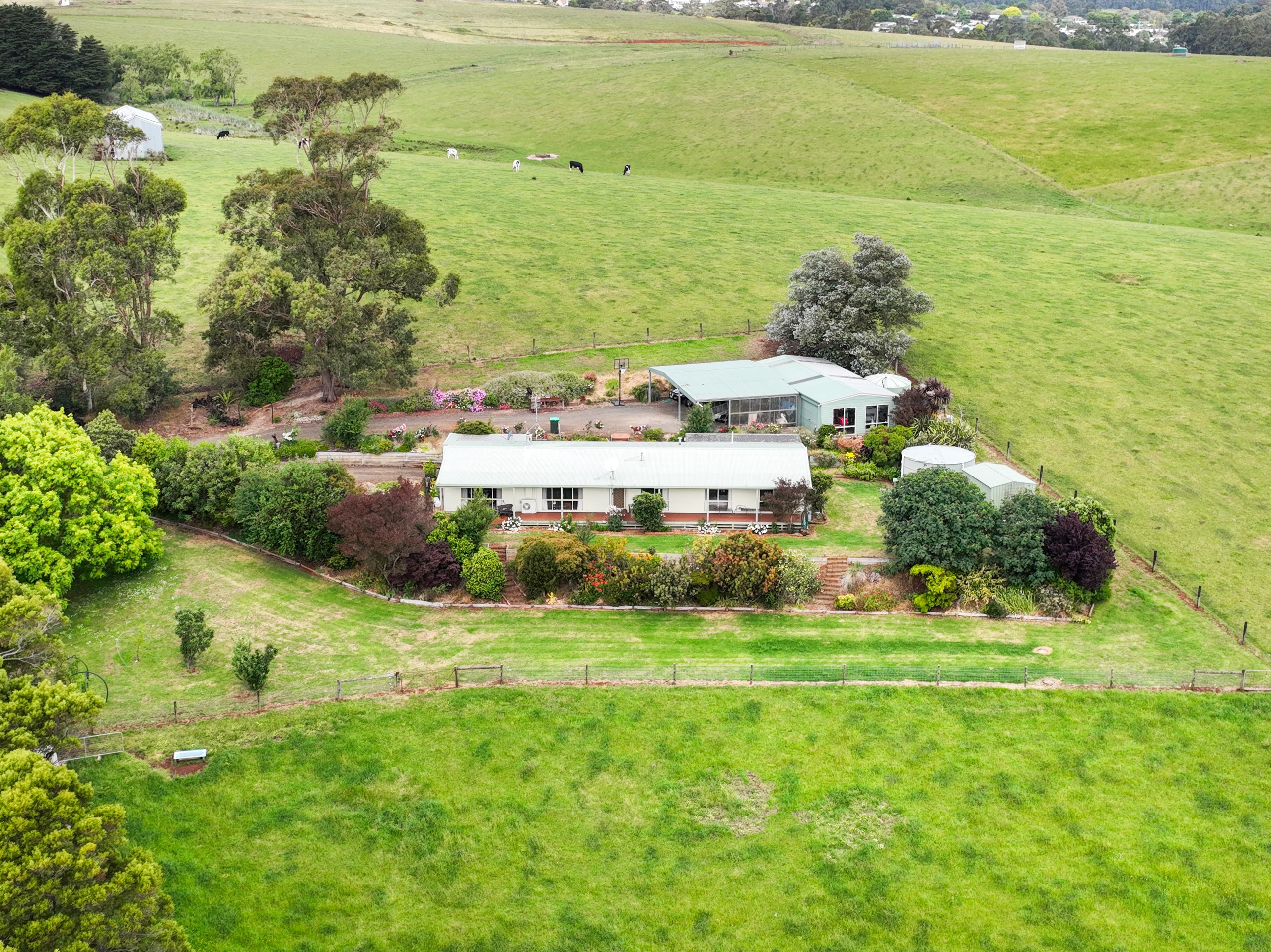 165 Old Korumburra Road, Leongatha, VIC 3953