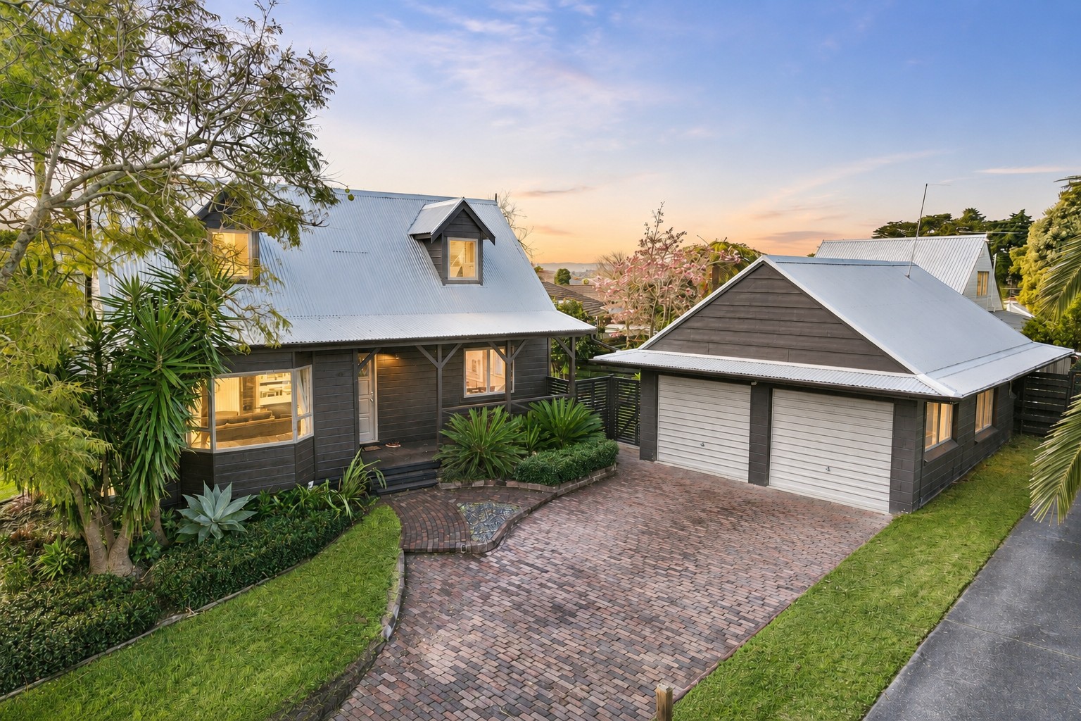 38 Pinehurst Place, Wattle Downs, Manukau City