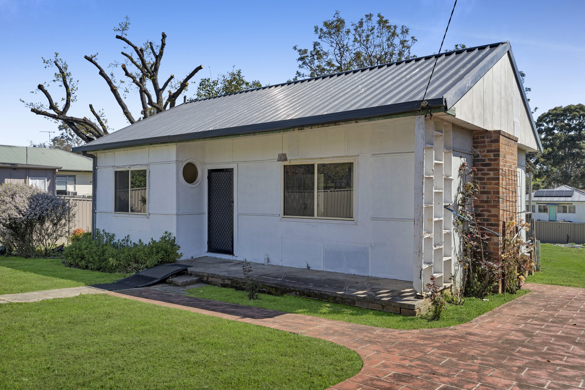 81 Remembrance Driveway, Tahmoor, NSW 2573