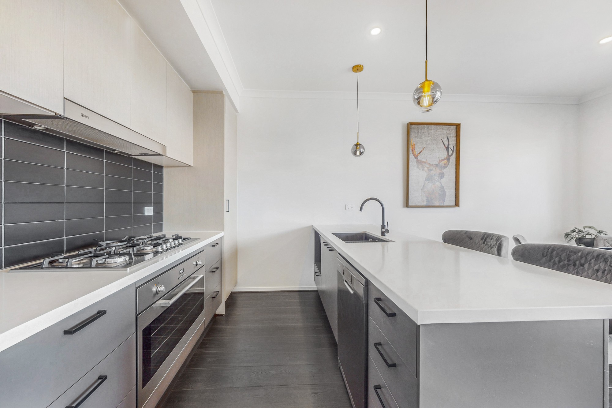 33 Coulee Street, Craigieburn, VIC 3064