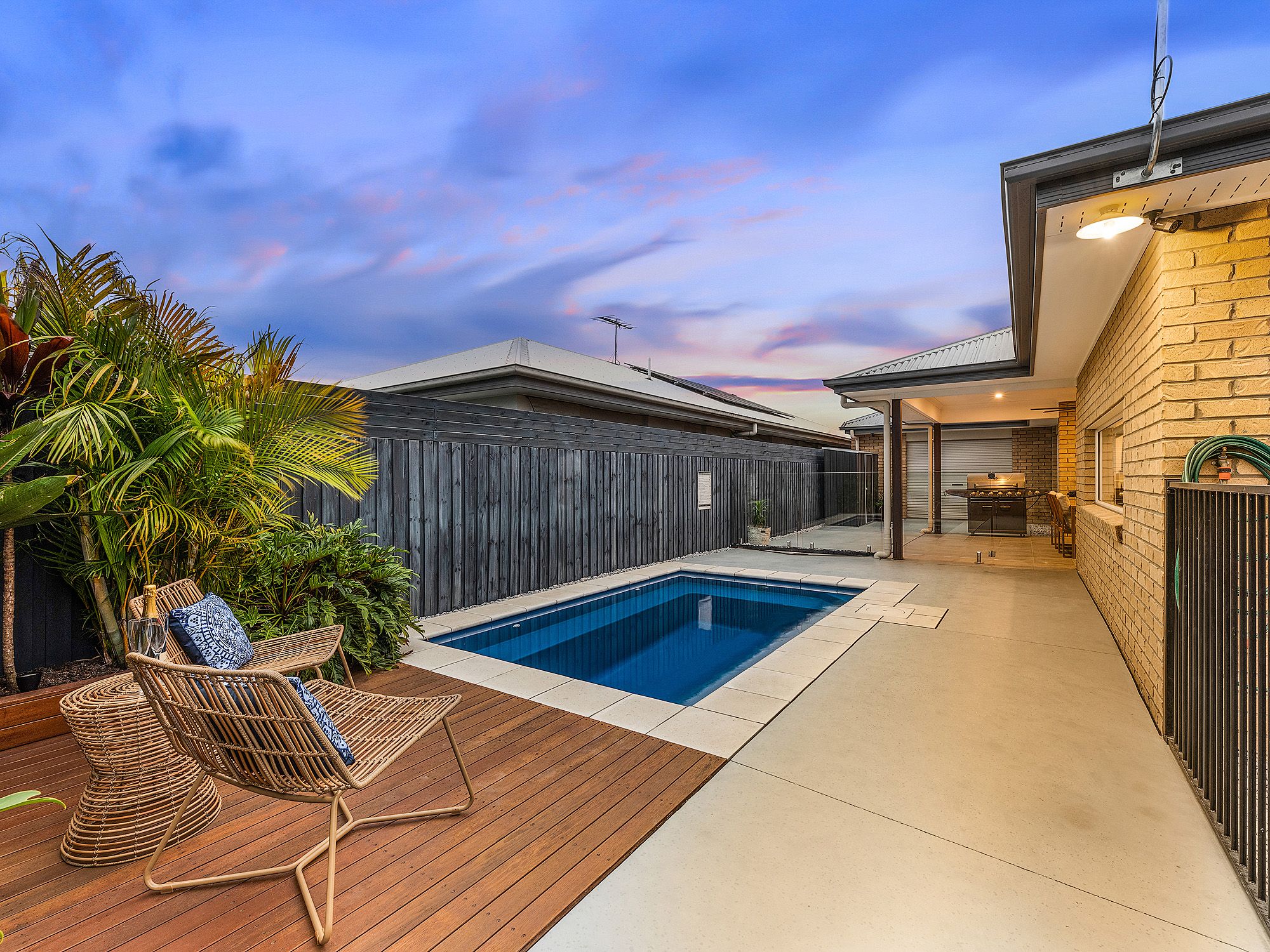 11 Comfort Street, South Ripley, QLD 4306