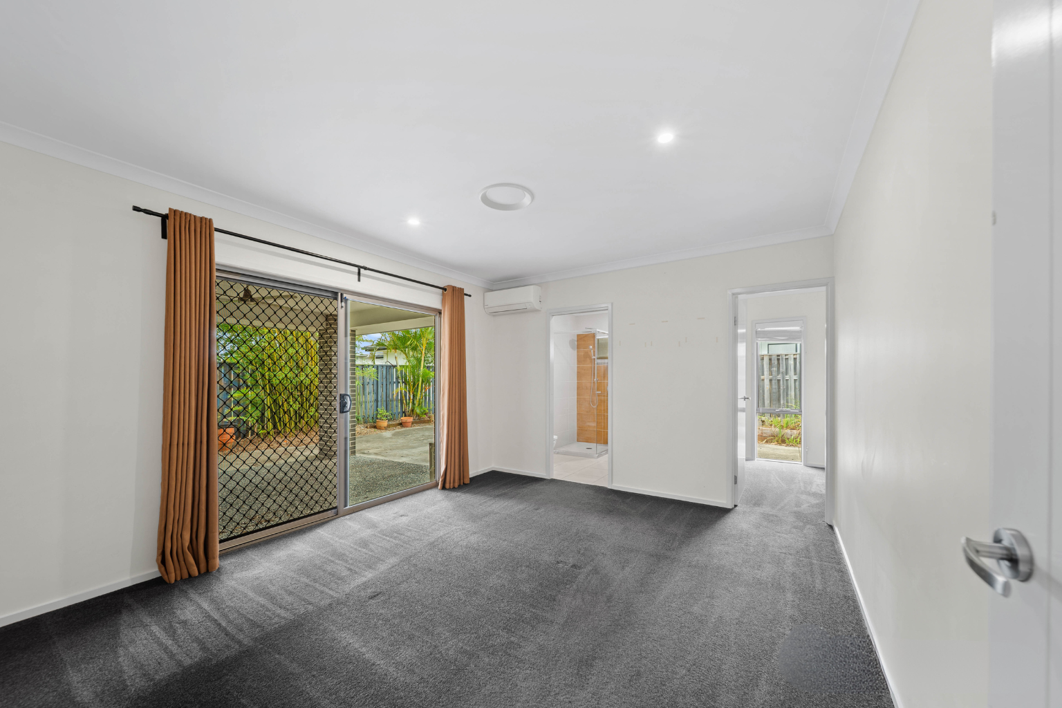 13 Warrabah Close — photo 10 of 19
