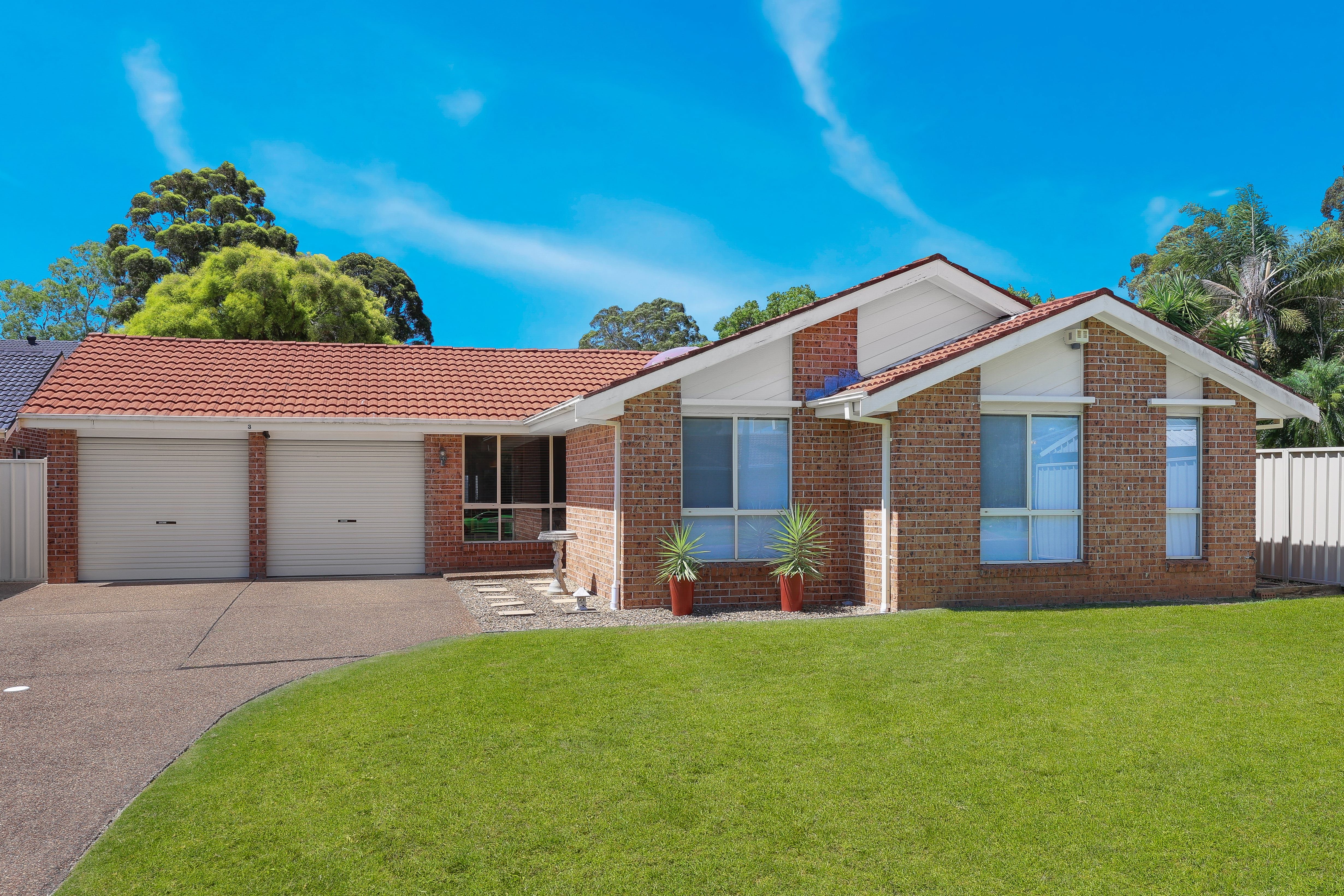 3 Pearce Place, Narellan Vale, NSW 2567