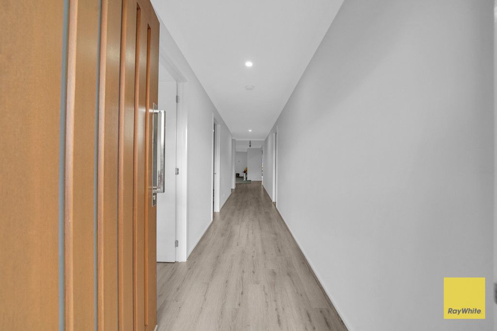 39 Litoria Drive, DEANSIDE, VIC 3336