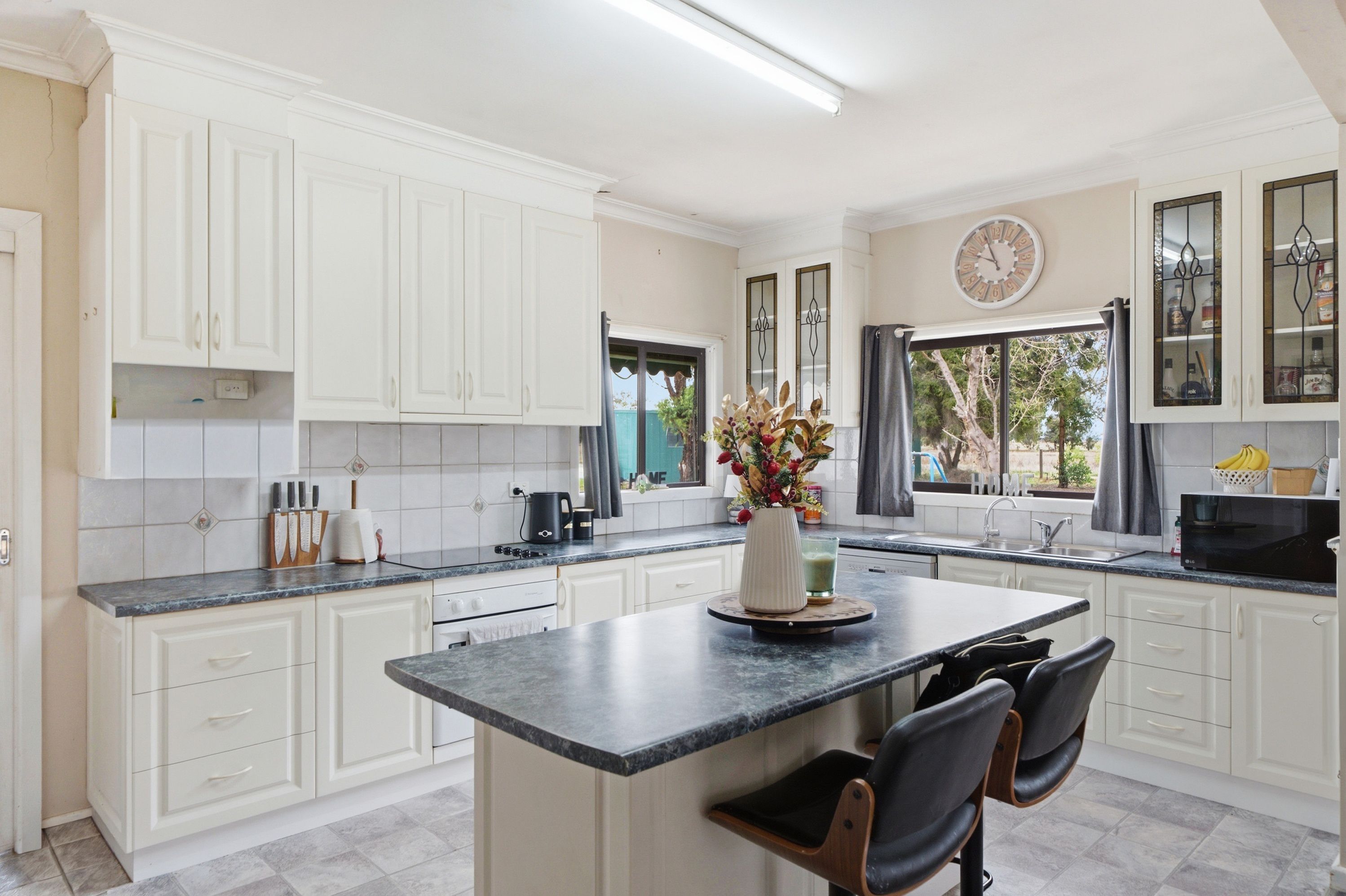 41 Singapore Road, Yarroweyah, VIC 3644