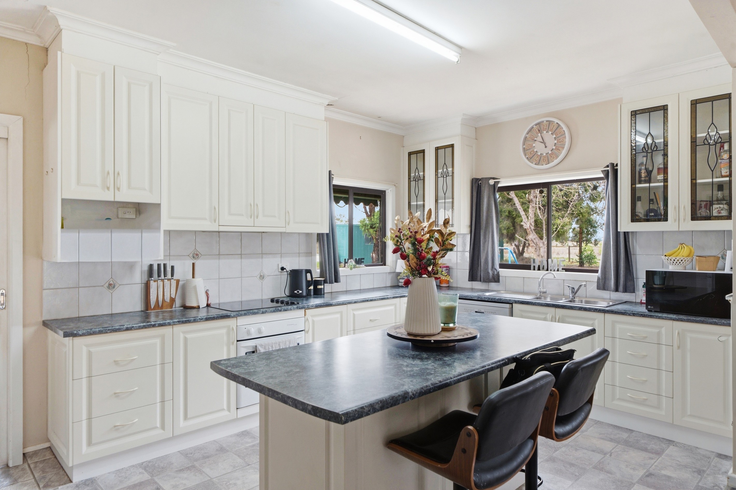 41 Singapore Road, Yarroweyah, VIC 3644