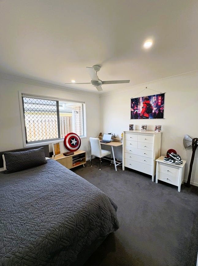 62 Macadamia Street — photo 12 of 15