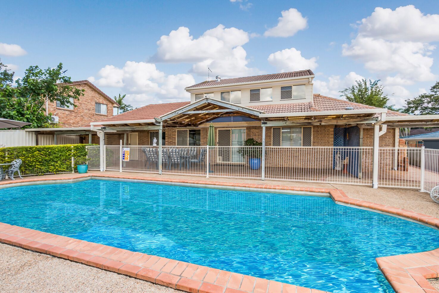 19 Maroo Street, Eight Mile Plains, QLD 4113