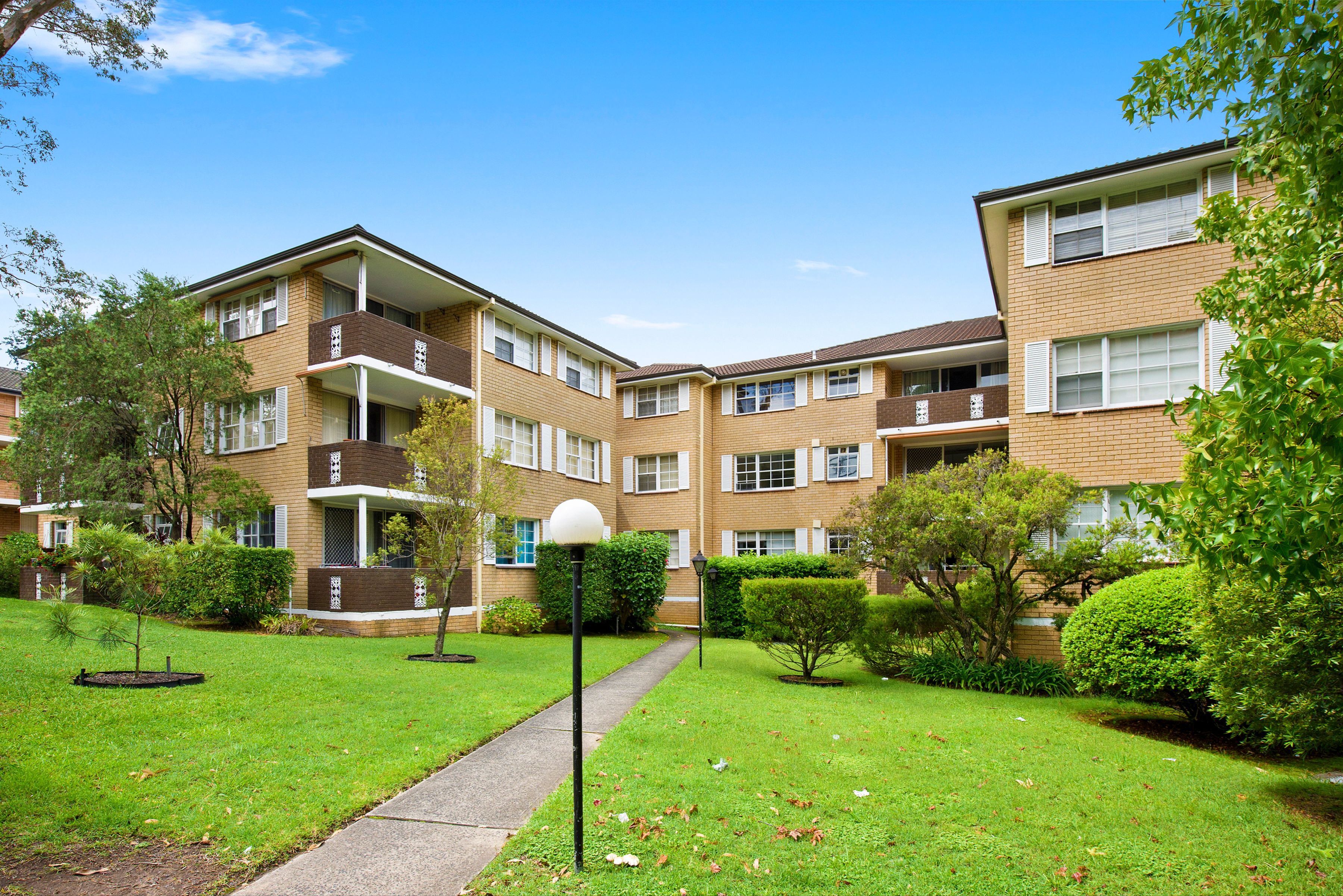 2-6 Albert Street, Hornsby NSW 2077