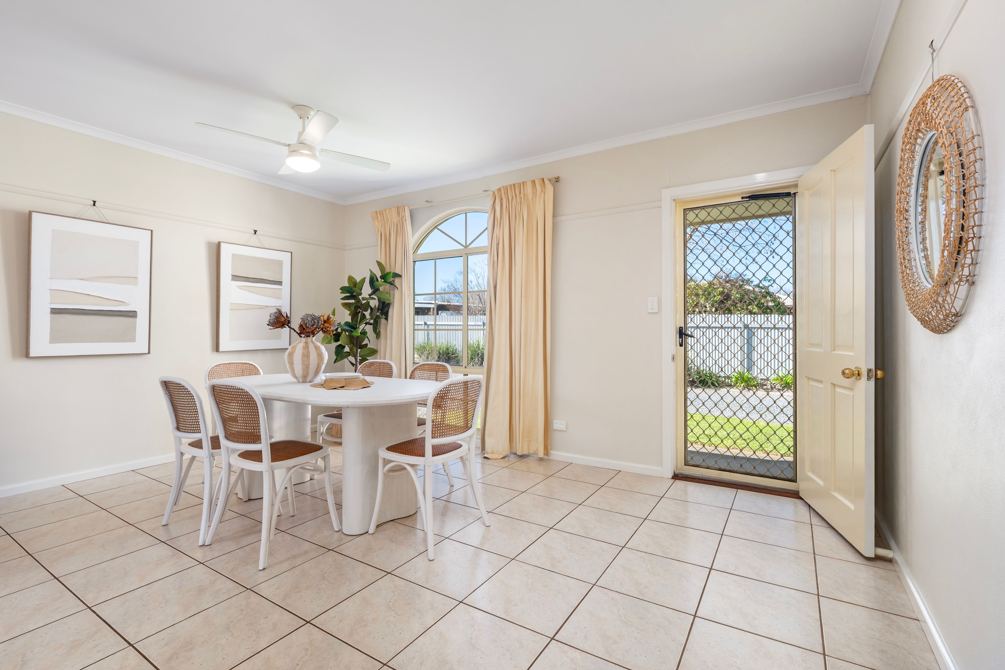 1/31 Russell Street, Howlong, NSW 2643
