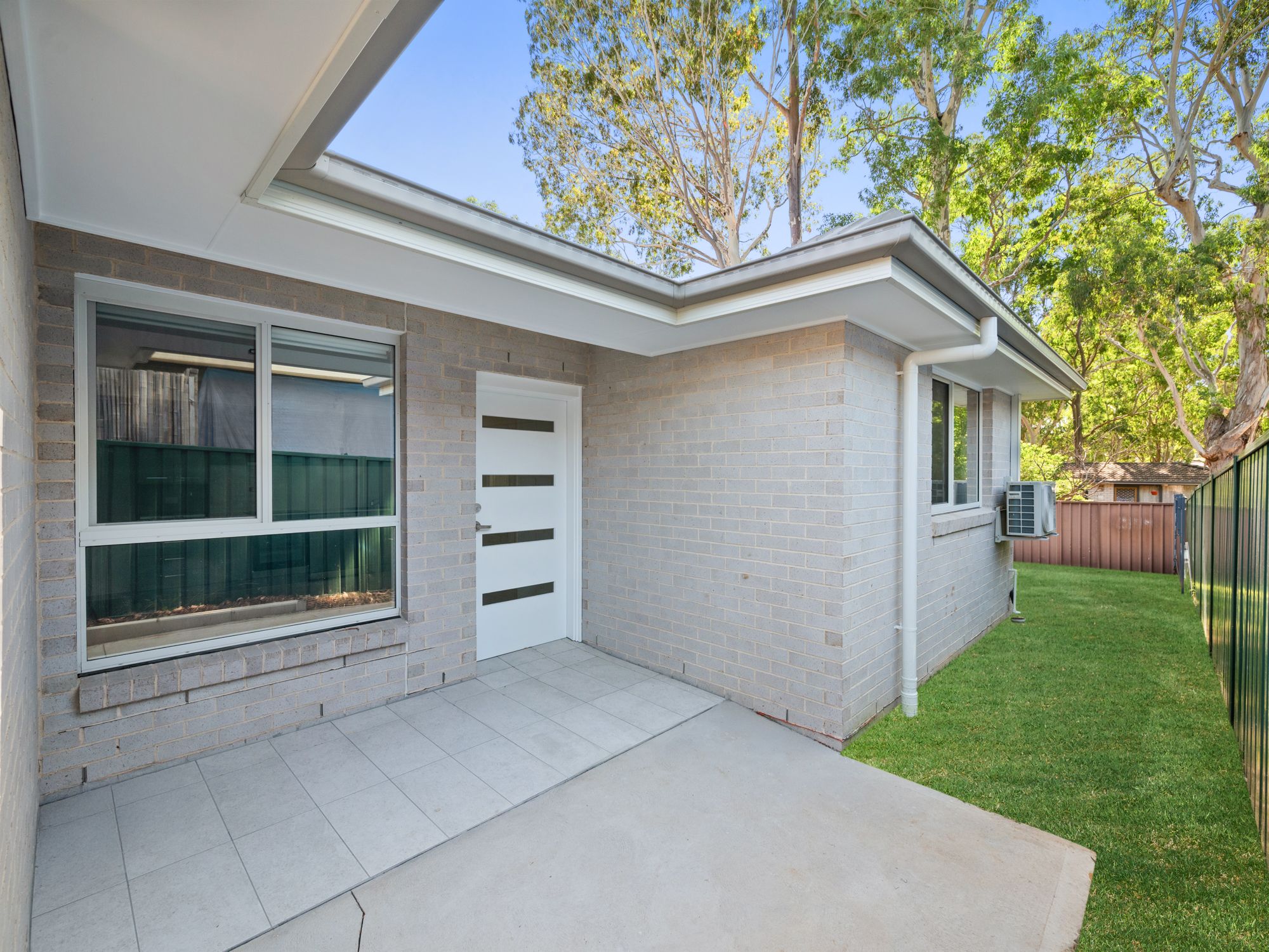 69 Lawn Avenue, Bradbury, NSW