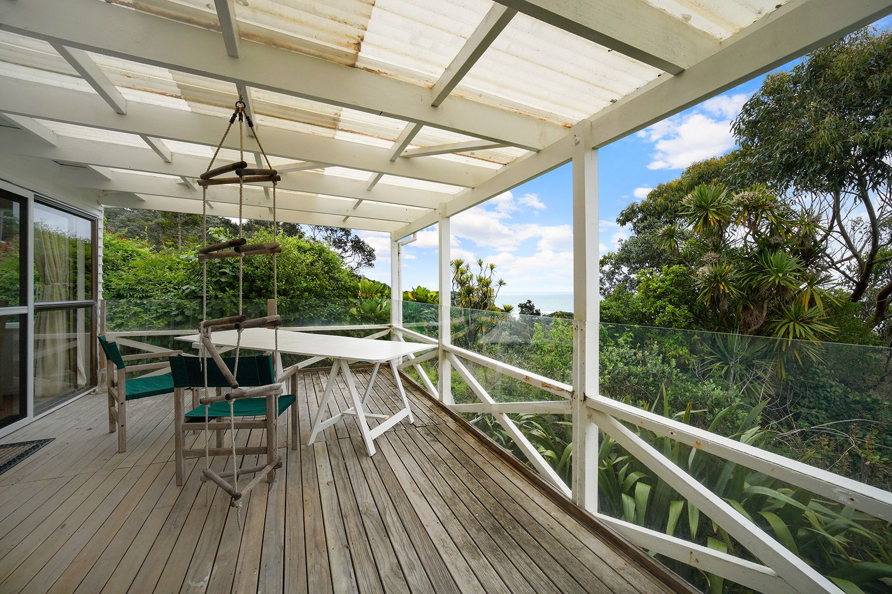 54 Domain Crescent, Muriwai Beach, Rodney