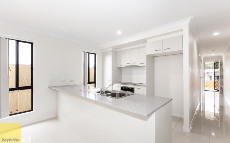 1/5 Ward Street, Flinders View, QLD 4305
