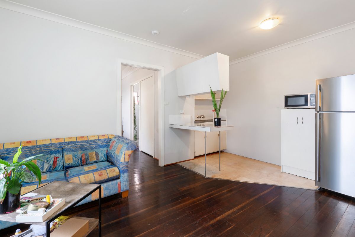 4/29 Leonard Avenue, Surfers Paradise, QLD 4217