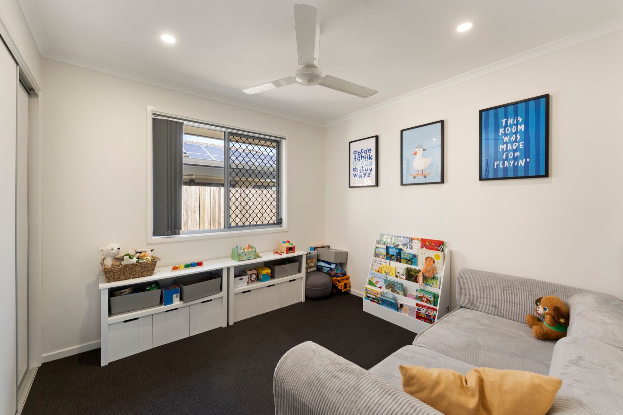 7 Cowrie Crescent — photo 12 of 16