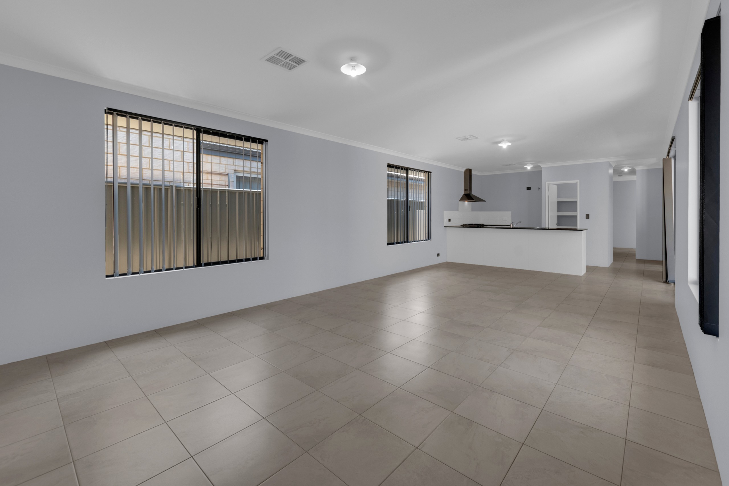 16 Callabonna Esplanade, Lakelands, WA 6180