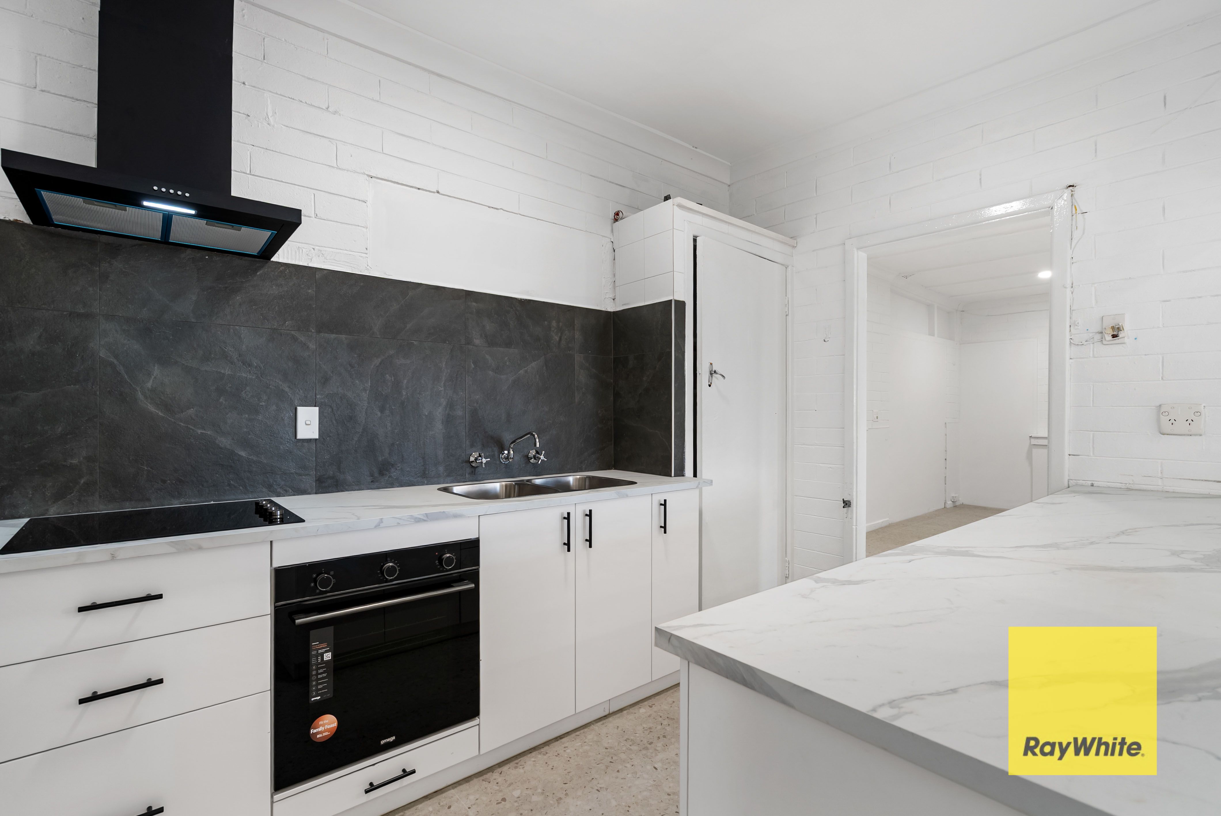 13 Merino Court (Front House), Thornlie, WA 6108