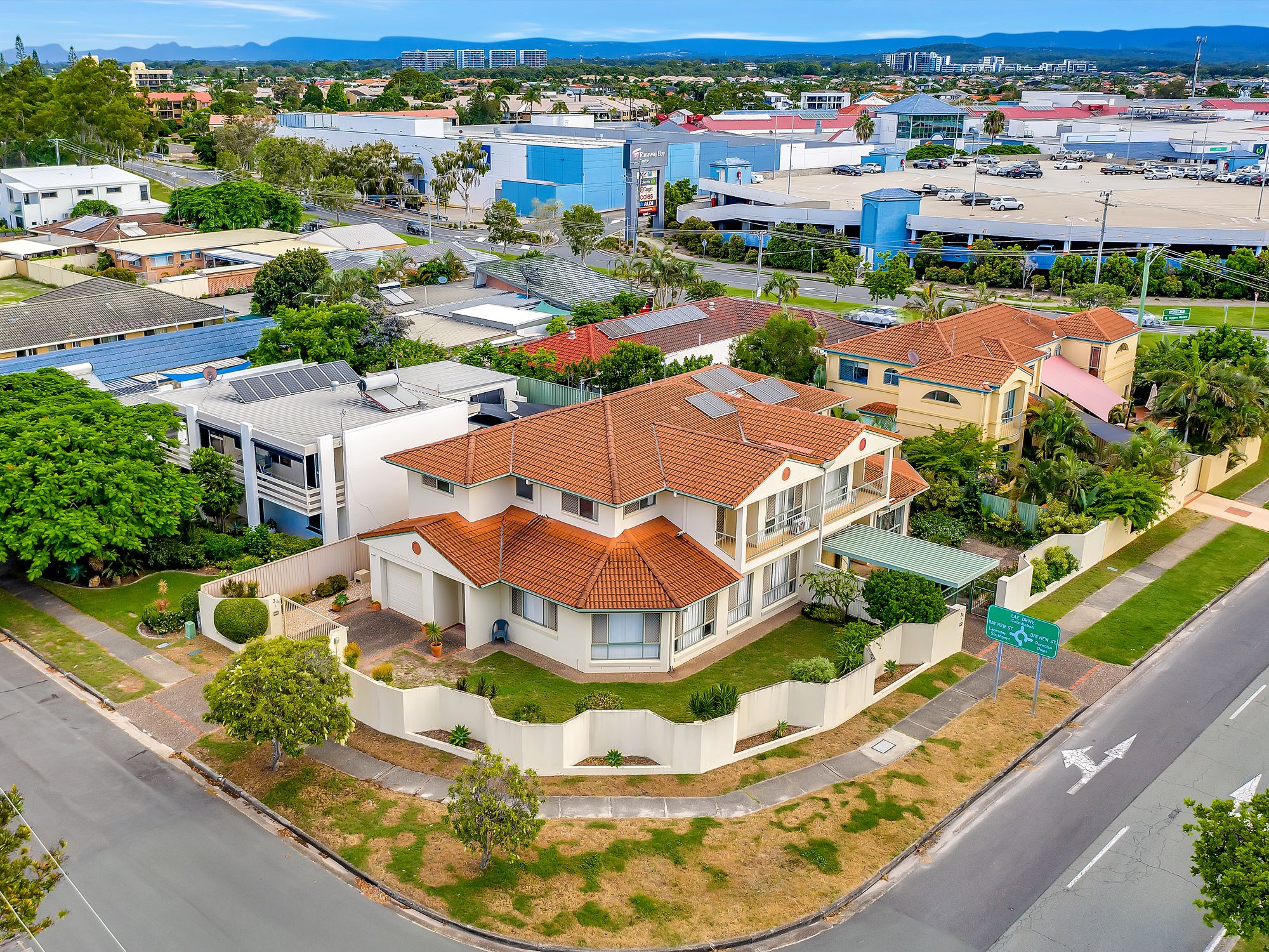 1/34 Markham Avenue, Runaway Bay, QLD 4216