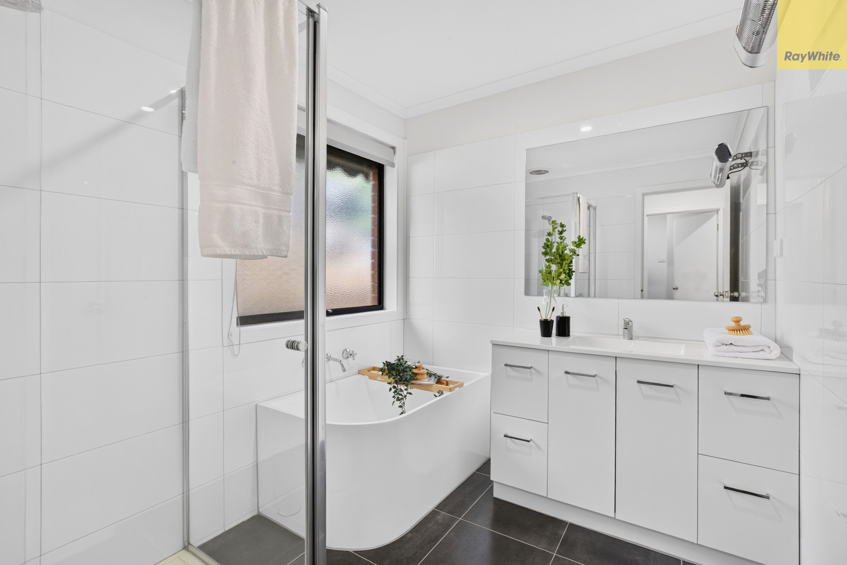 46 Grey Street — photo 12 of 20