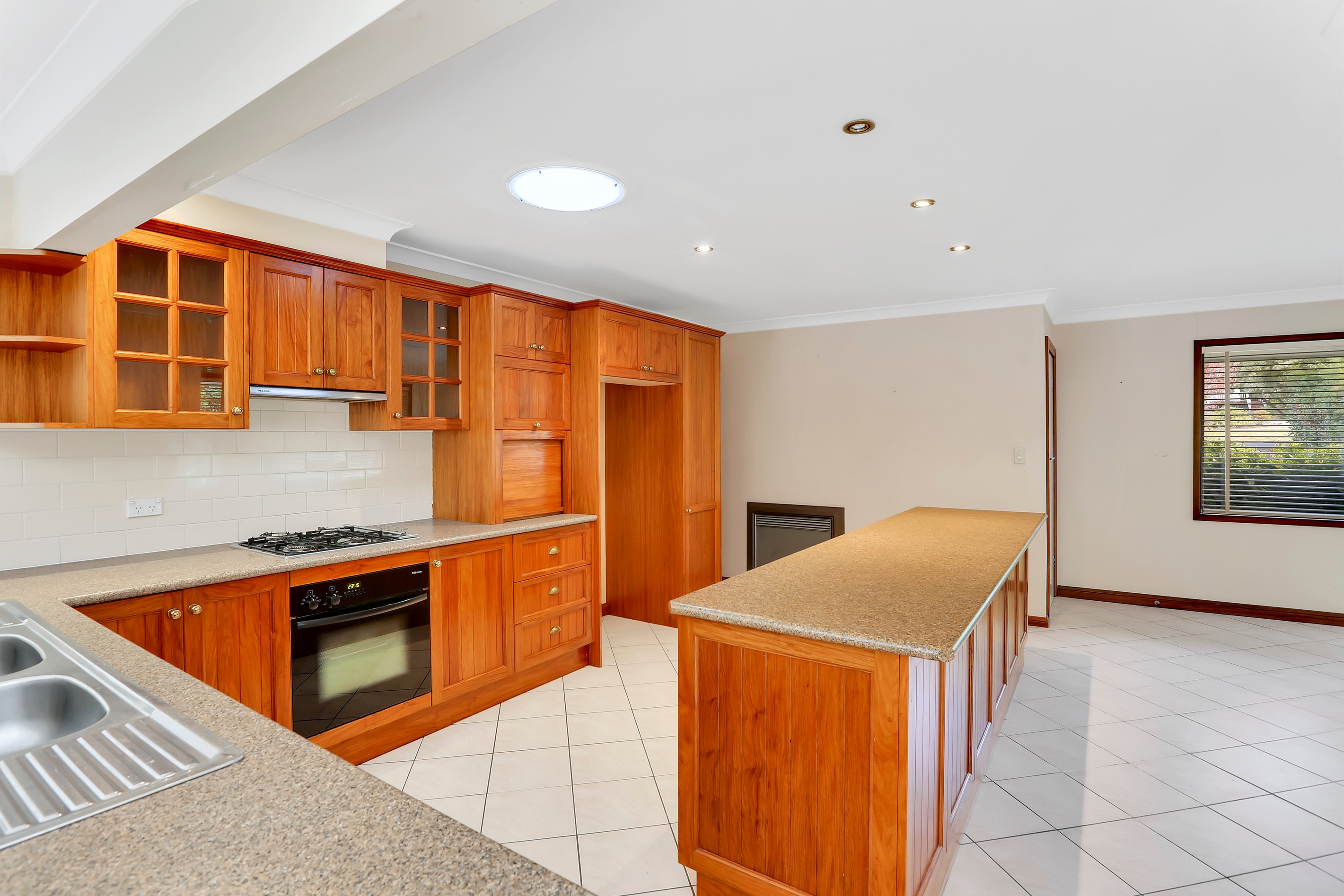 24 Scott Avenue, Leura, NSW 2780