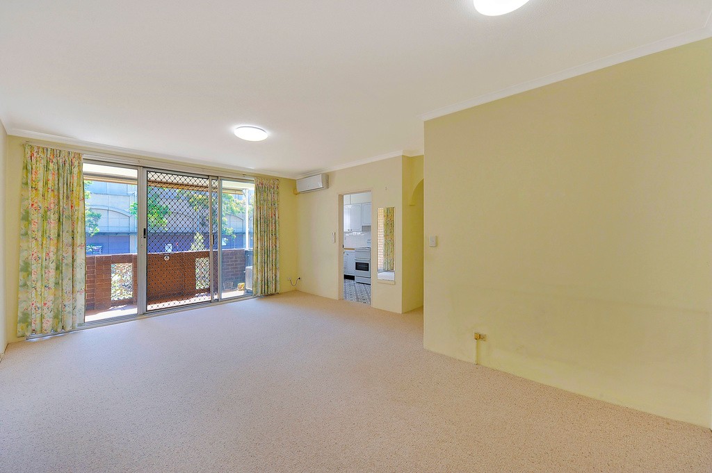 18/2-6 Albert Street, Hornsby, NSW 2077
