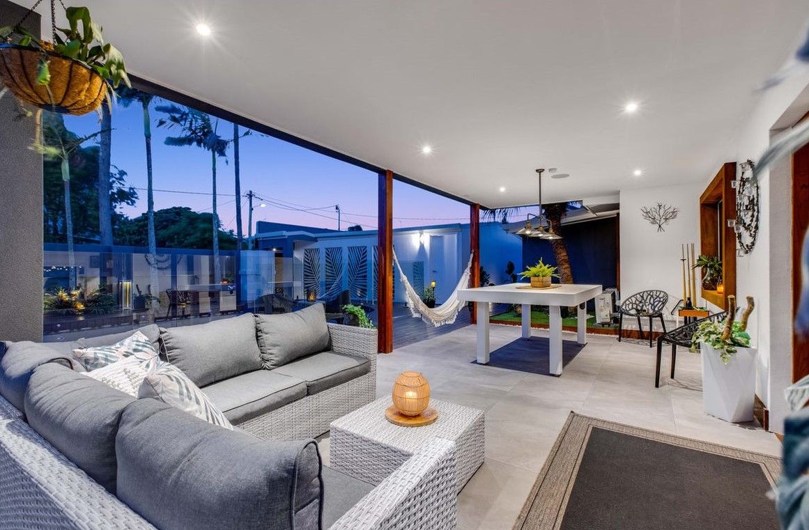 2 Alvarado Court — photo from Ray White Broadbeach Waters OLD