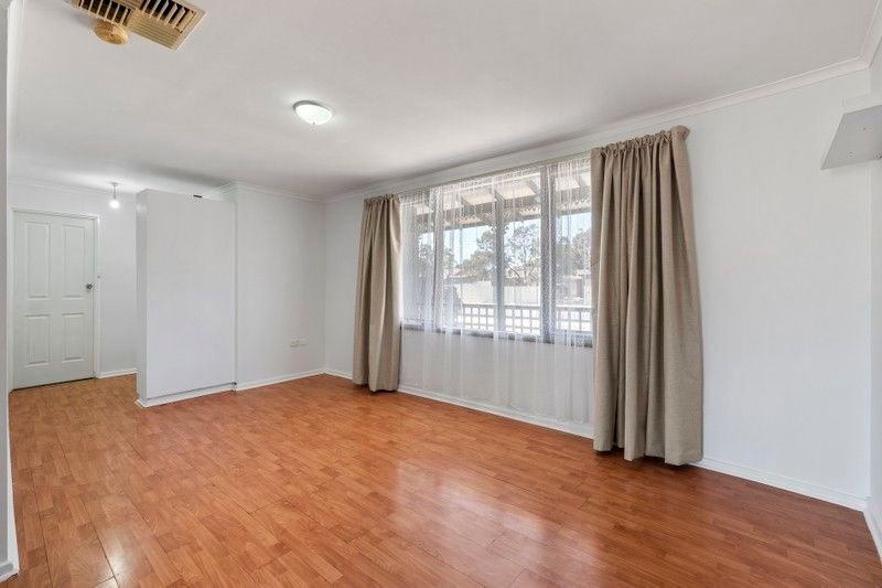 70 Kinkaid Road, Elizabeth East, SA 5112