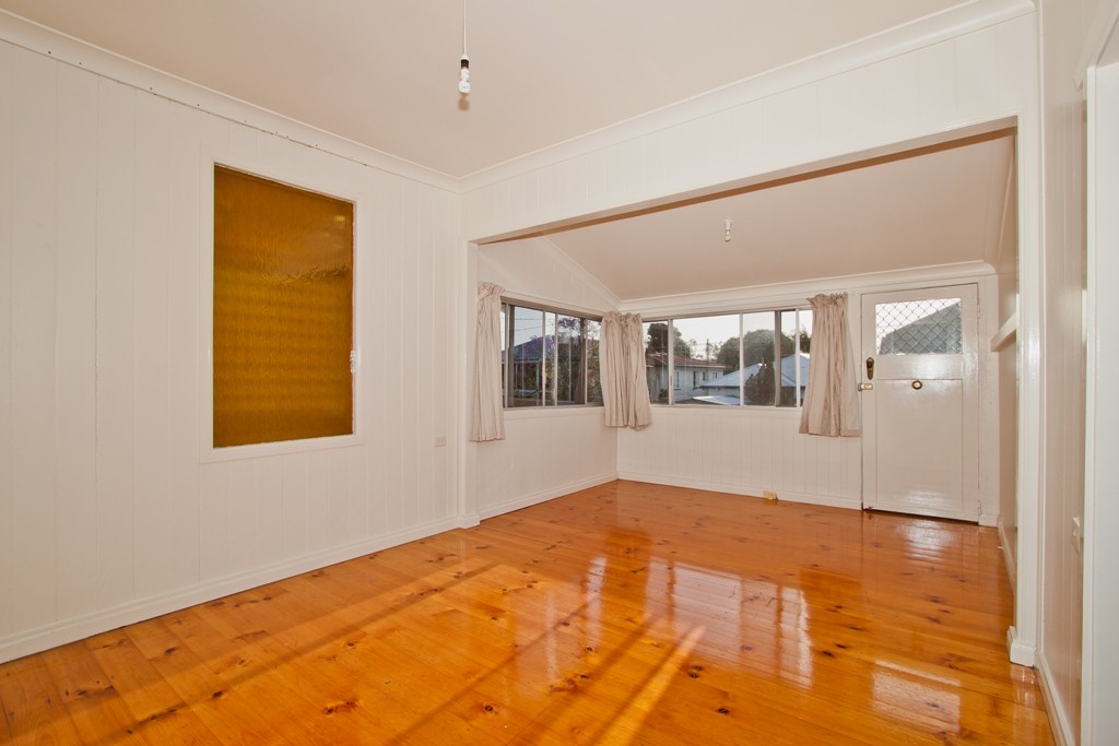 38 Pear Street, Greenslopes, QLD 4120