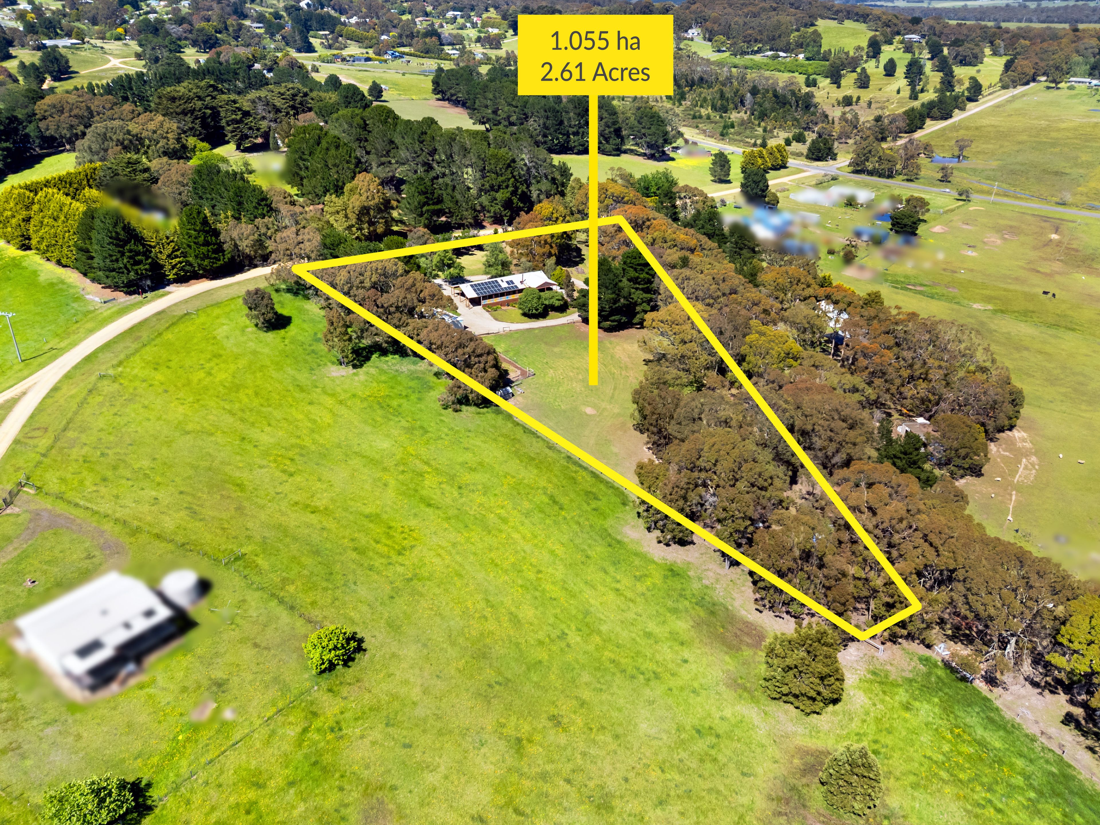 35 McIntoshs Lane (East), Mount Egerton, VIC 3352