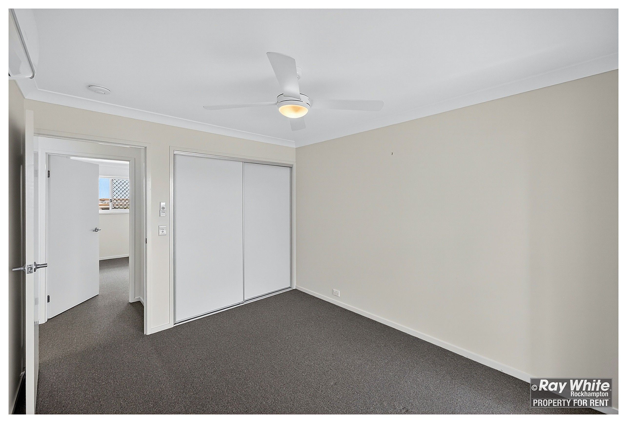 2/14 MacDonald Street, Allenstown, QLD 4700