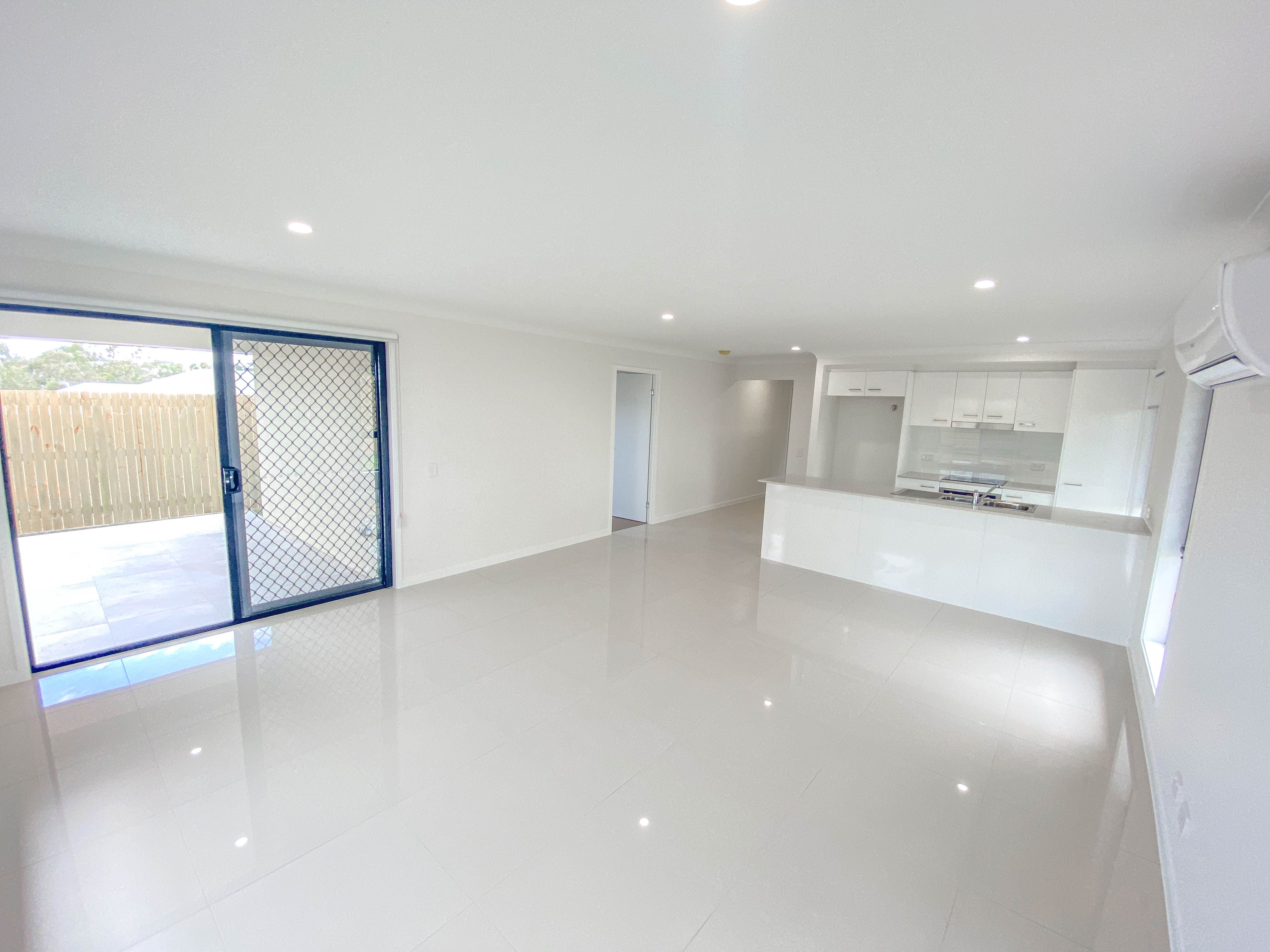 27 Callistemon Crescent, Deebing Heights, QLD 4306