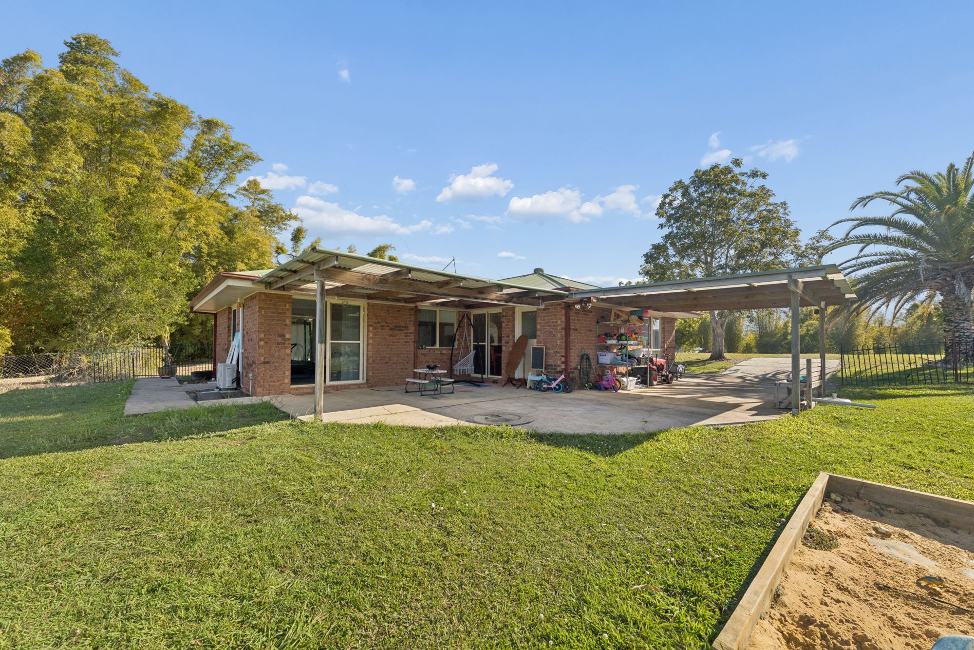 50 - 60 Cruice Drive — photo 6 of 30