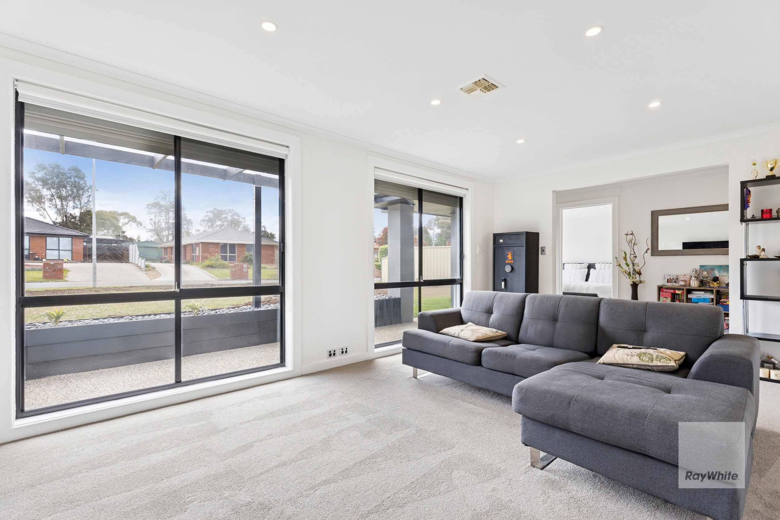 2 Ventnor Place, Keilor Downs, VIC 3038