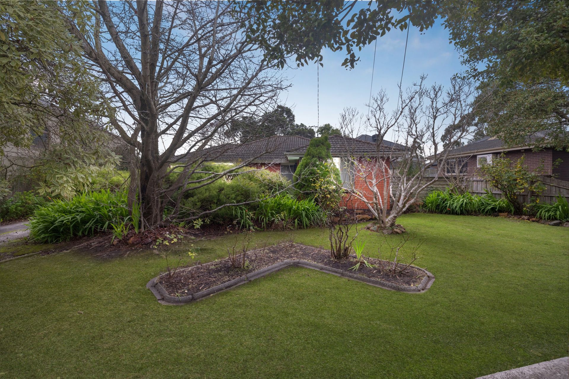 49 Willow Avenue, Glen Waverley, VIC 3150
