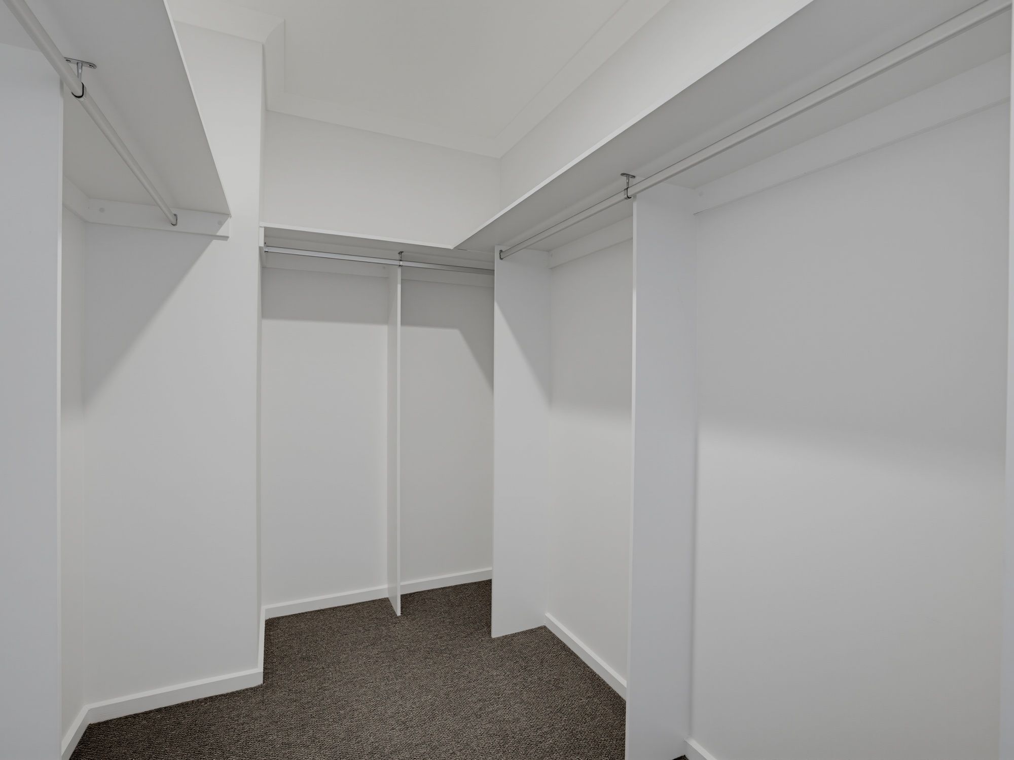 7 Delta Crescent — photo 10 of 12