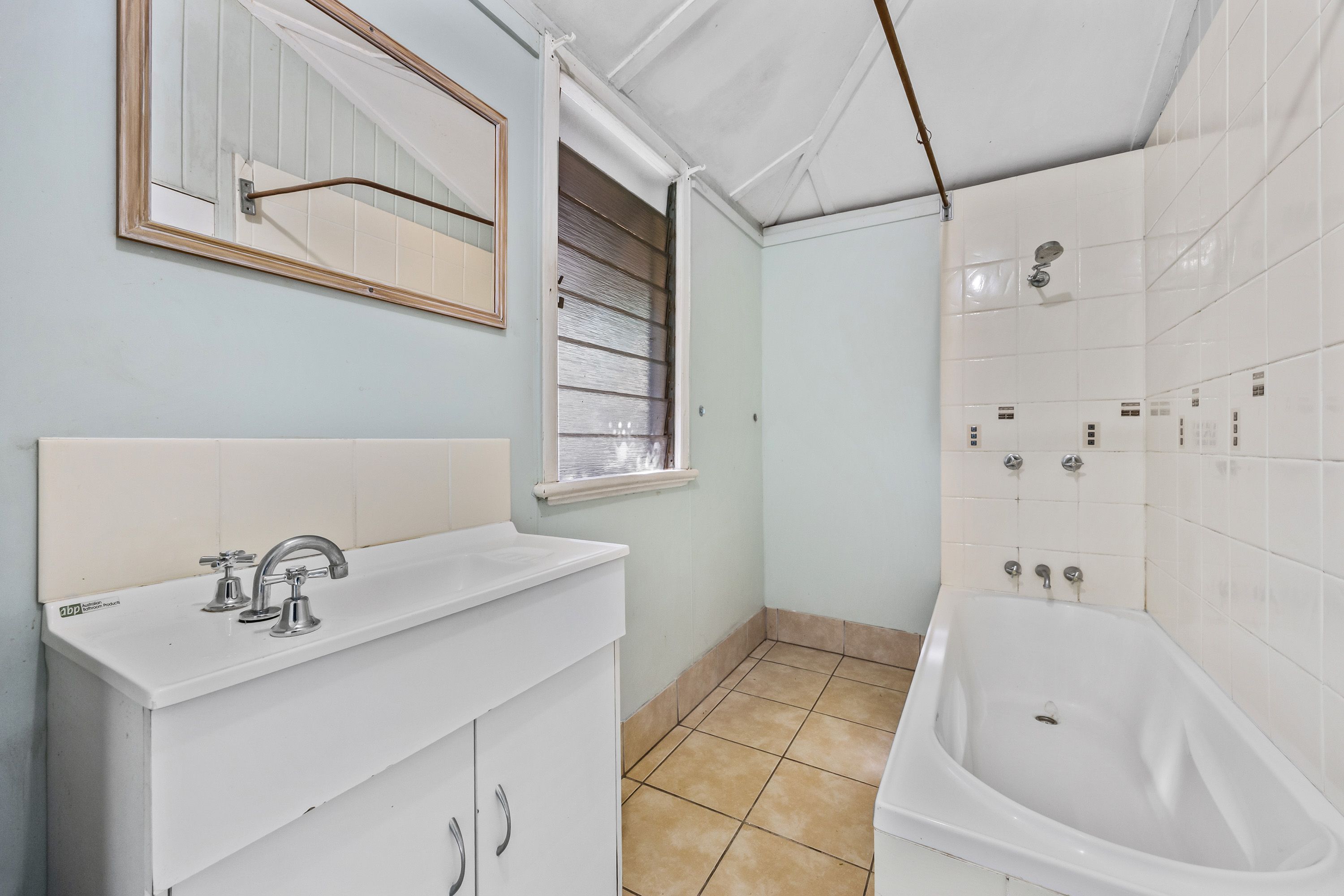 35 Roseberry Street — photo 18 of 25