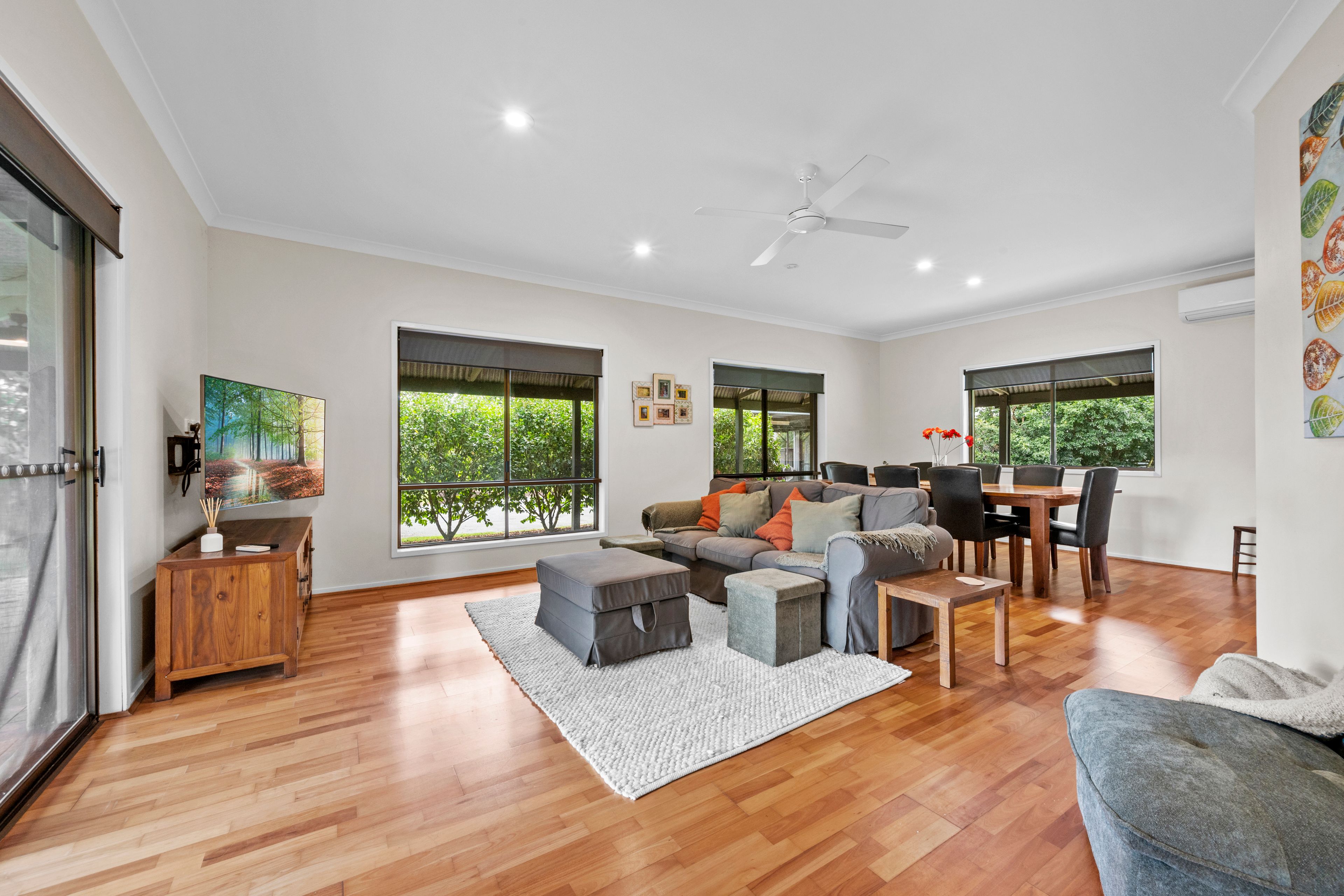 27 Westbourne Drive — photo 6 of 30