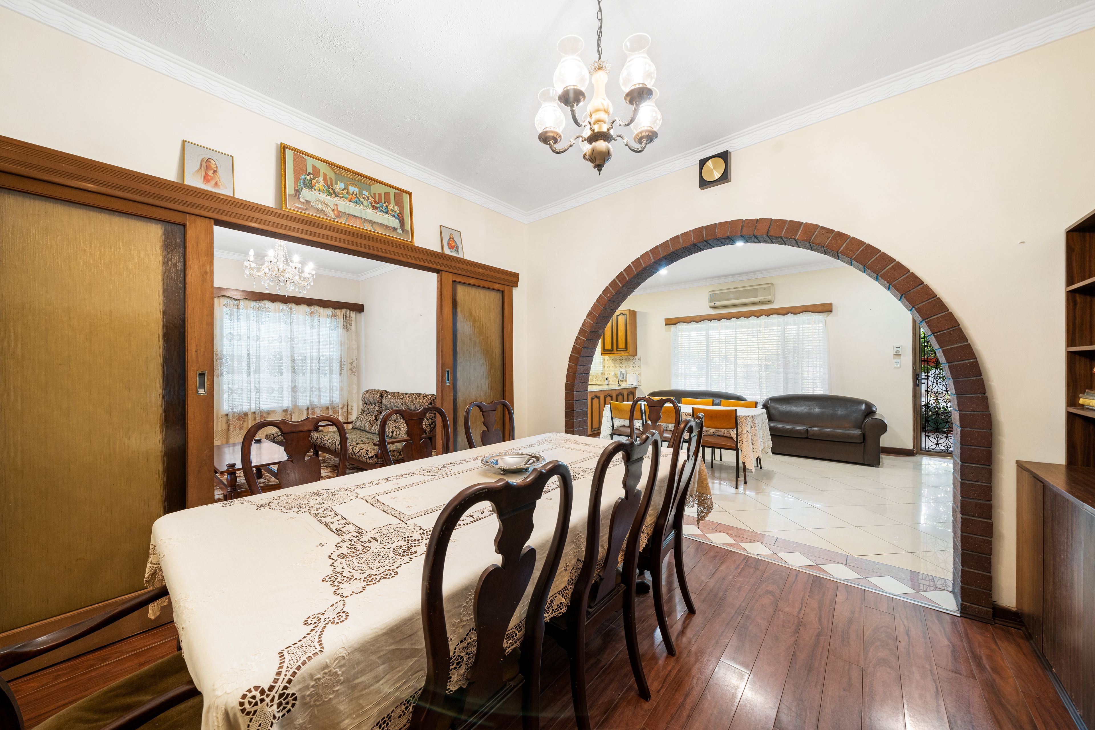 13 Gladstone Avenue — photo 8 of 21