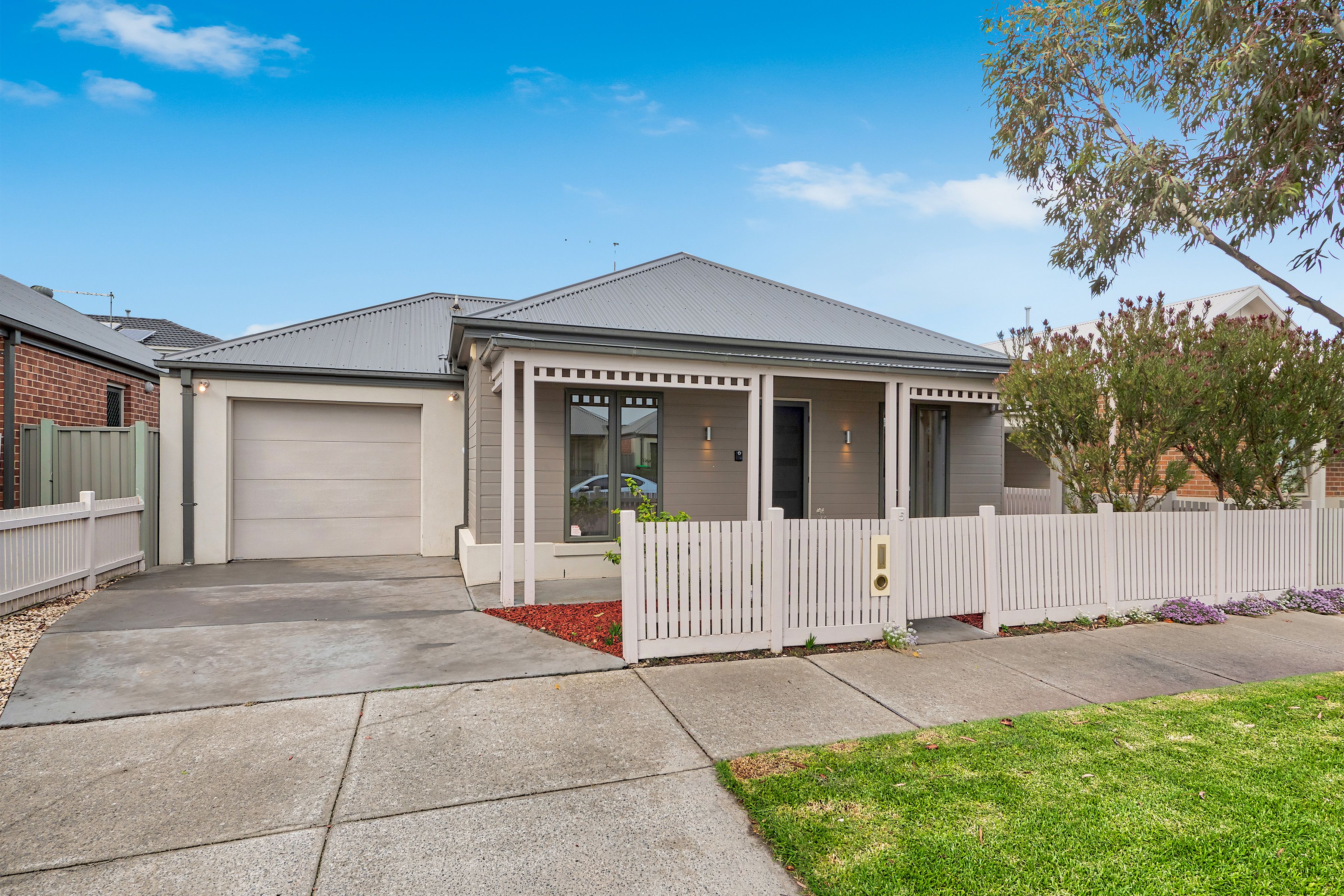 5 Daws Street, Cranbourne East, VIC 3977