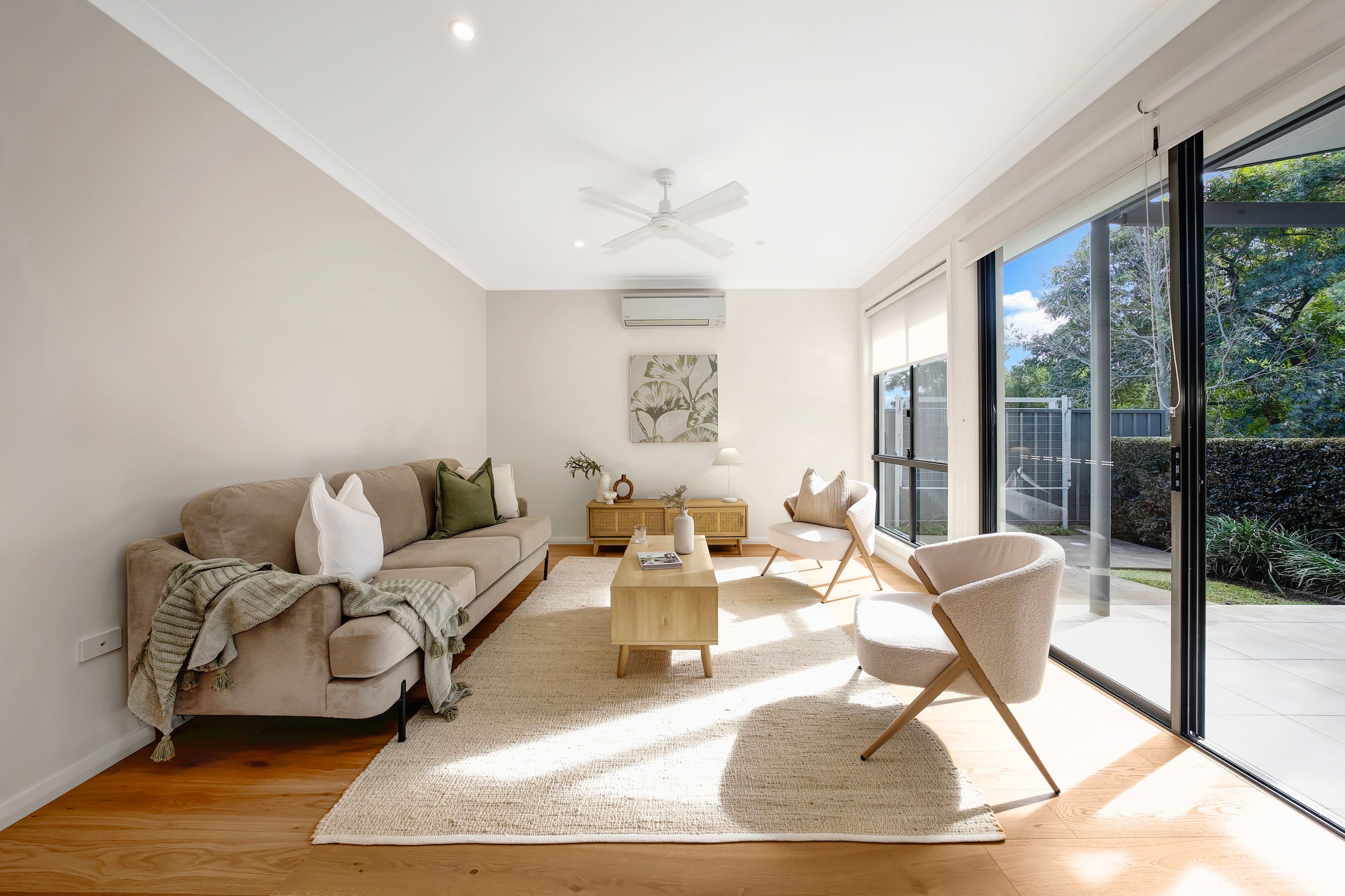 2/40-48 Burton Road, Eleebana, NSW 2282