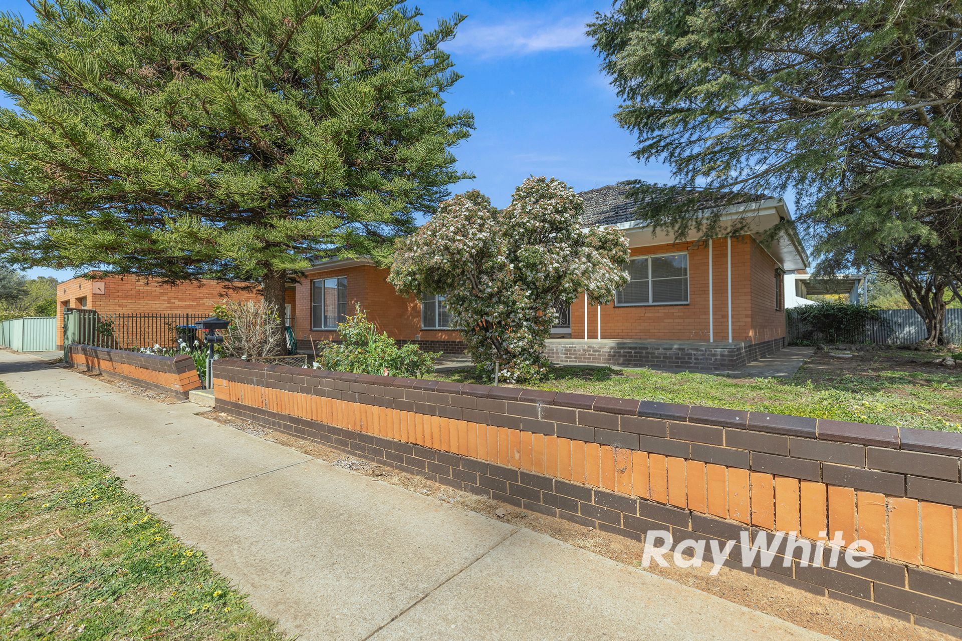 74 Hervey Street — photo from Ray White Rural Rochester