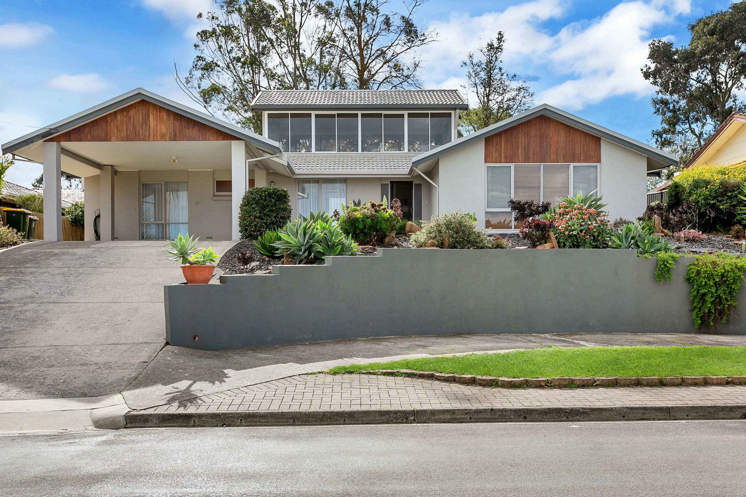 8 Chelsea Avenue, Flagstaff Hill, SA 5159