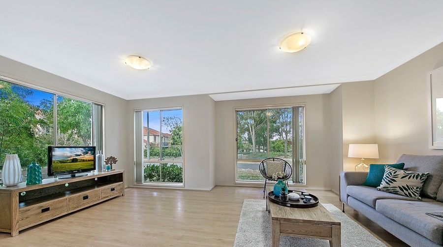 45 Beaumont Drive, Beaumont Hills, NSW 2155