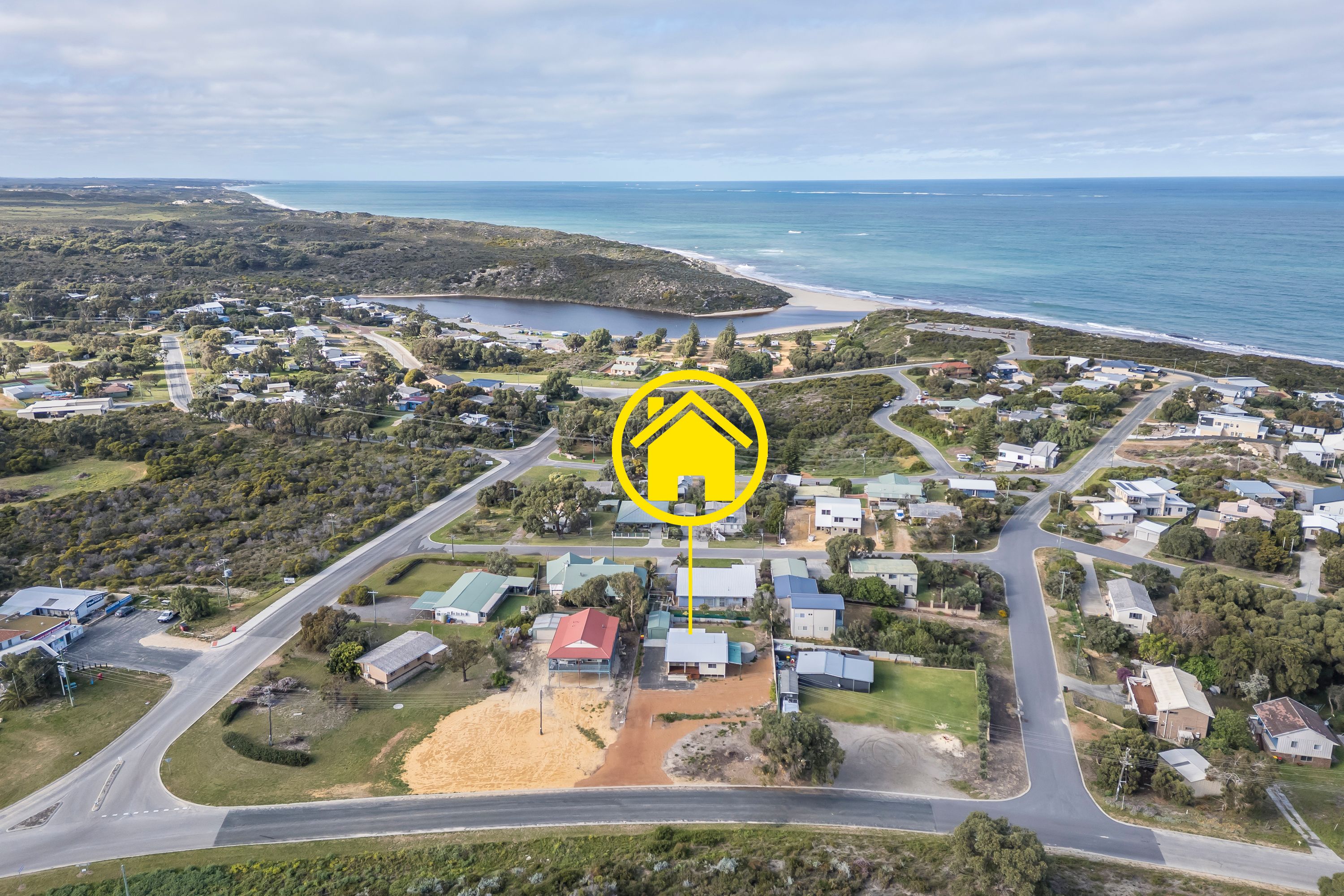 18 Mortimer Road — photo from Ray White Northern Coast