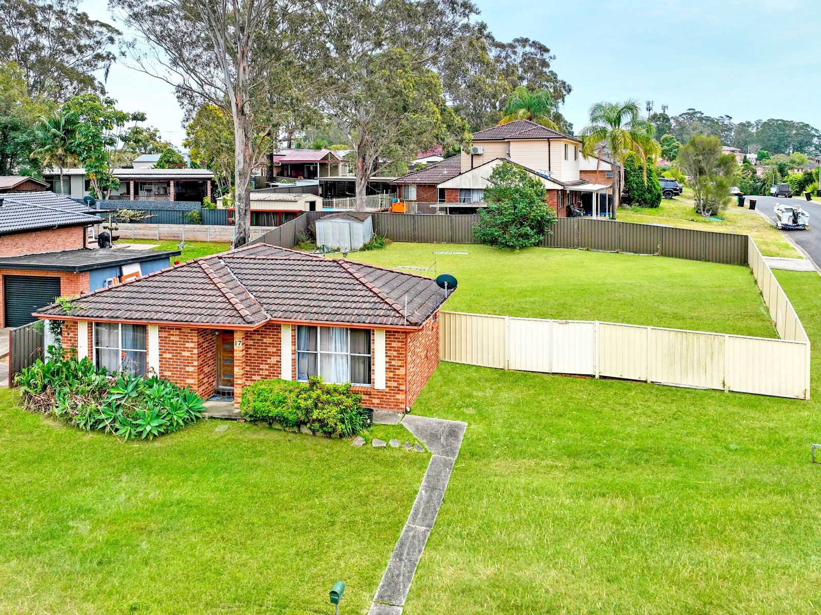 17 Seaton Crescent, Cranebrook, NSW 2749