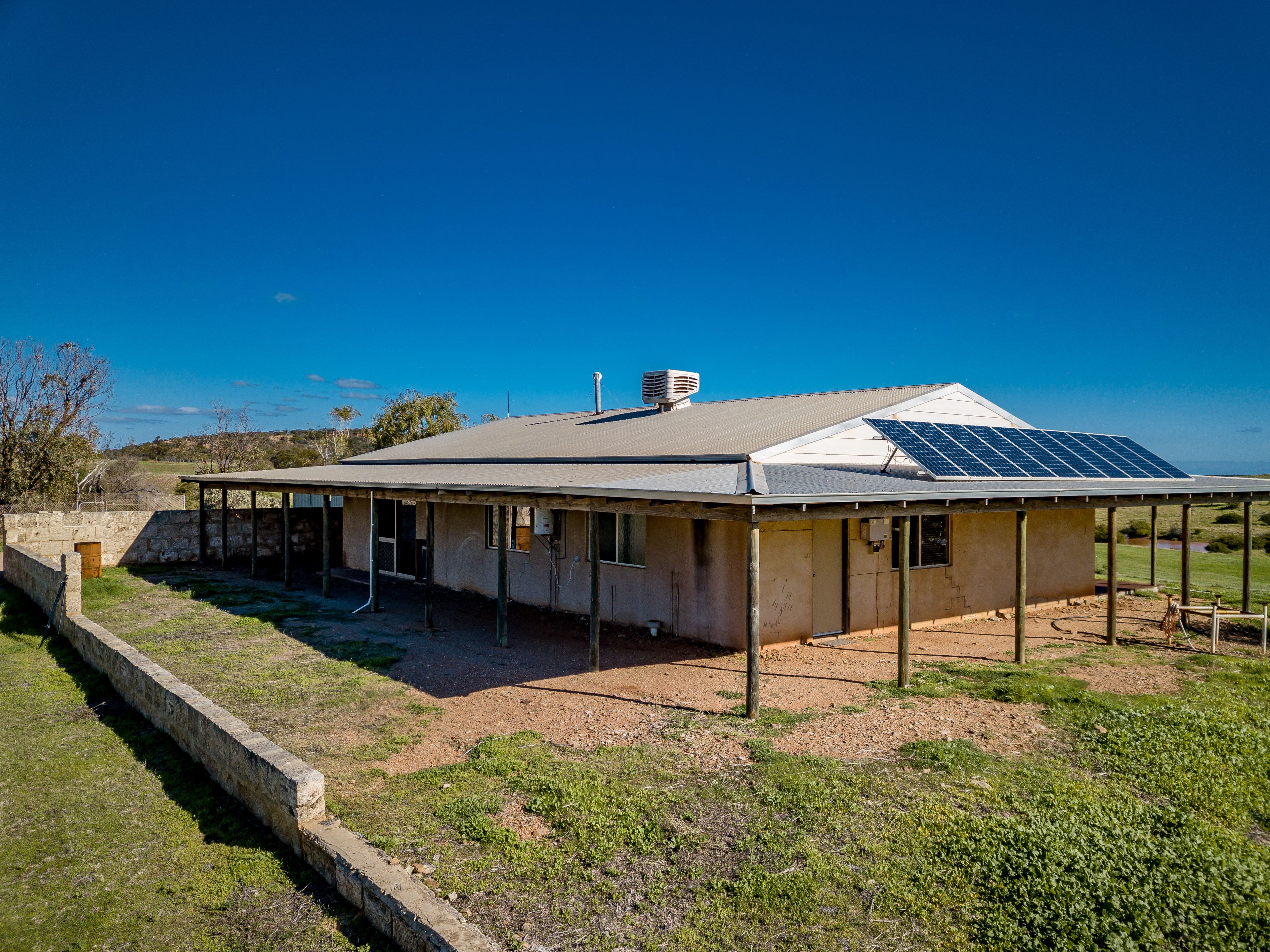 43 Oakajee Road, Howatharra, WA 6532